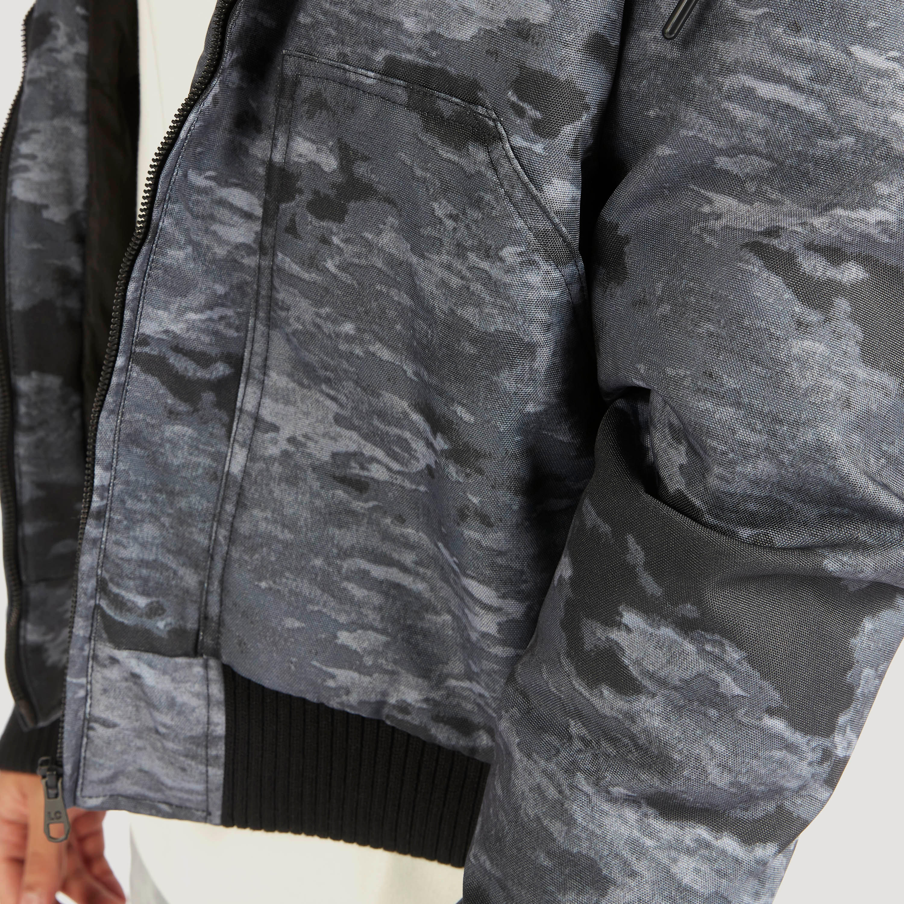 جاكيت بأكمام طويلة وقبعة وسحاب إغلاق وطبعات مموهة من لي كوبر-men-clothing-jacketsandblazers-jackets-image-2