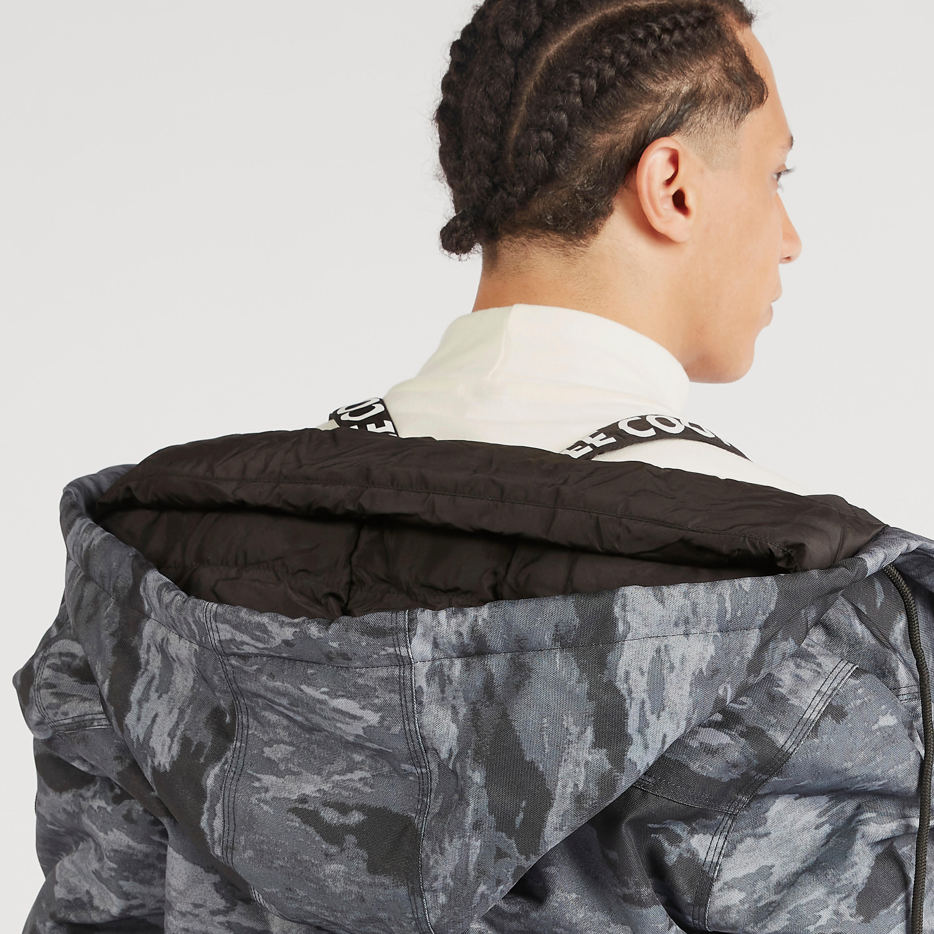 جاكيت بأكمام طويلة وقبعة وسحاب إغلاق وطبعات مموهة من لي كوبر-men-clothing-jacketsandblazers-jackets-image-1
