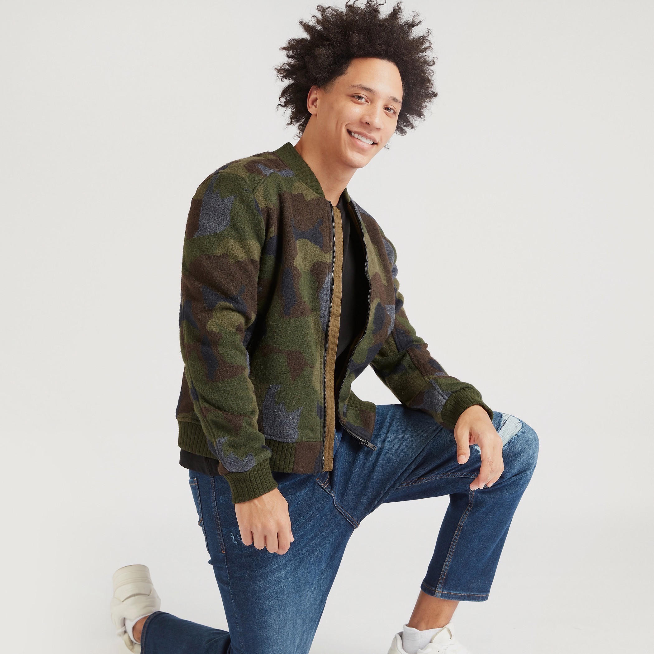 جاكيت منفوخ بطبعات مموهة وسحاب إغلاق وأكمام طويلة من لي كوبر-men-clothing-jacketsandblazers-jackets-image-5