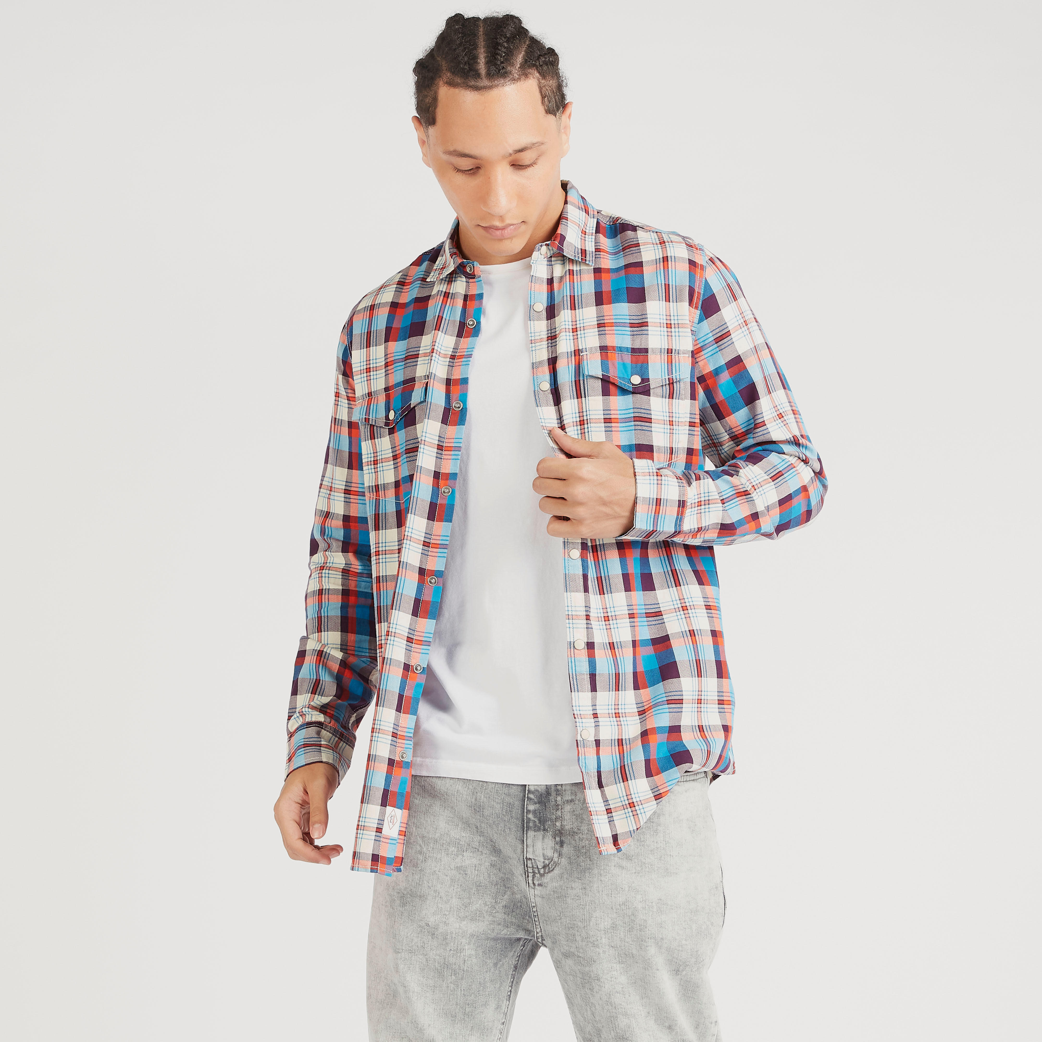 قميص كاروهات بأكمام طويلة وجيوب من لي كوبر-men-clothing-shirts-image-1