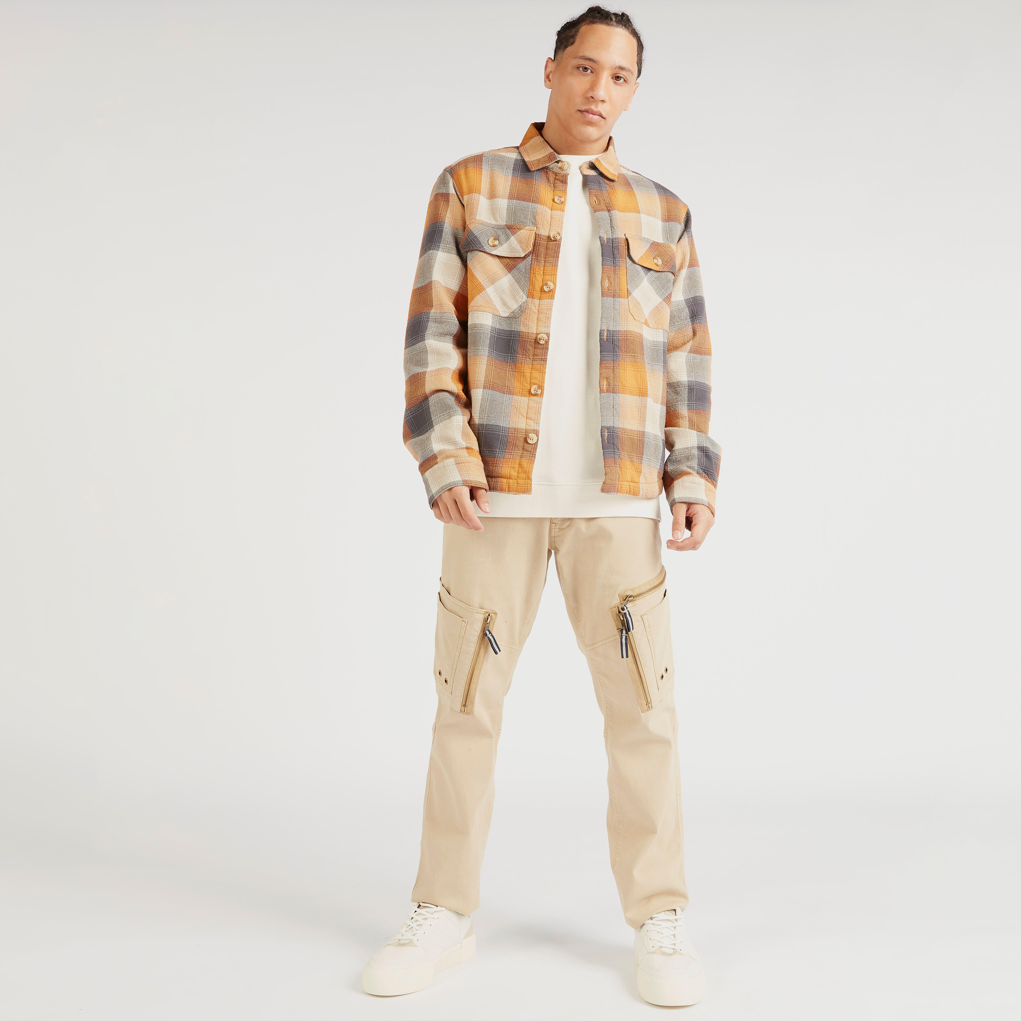 جاكيت كاروهات بأكمام طويلة وجيب على الصدر من لي كوبر-men-clothing-jacketsandblazers-jackets-image-2