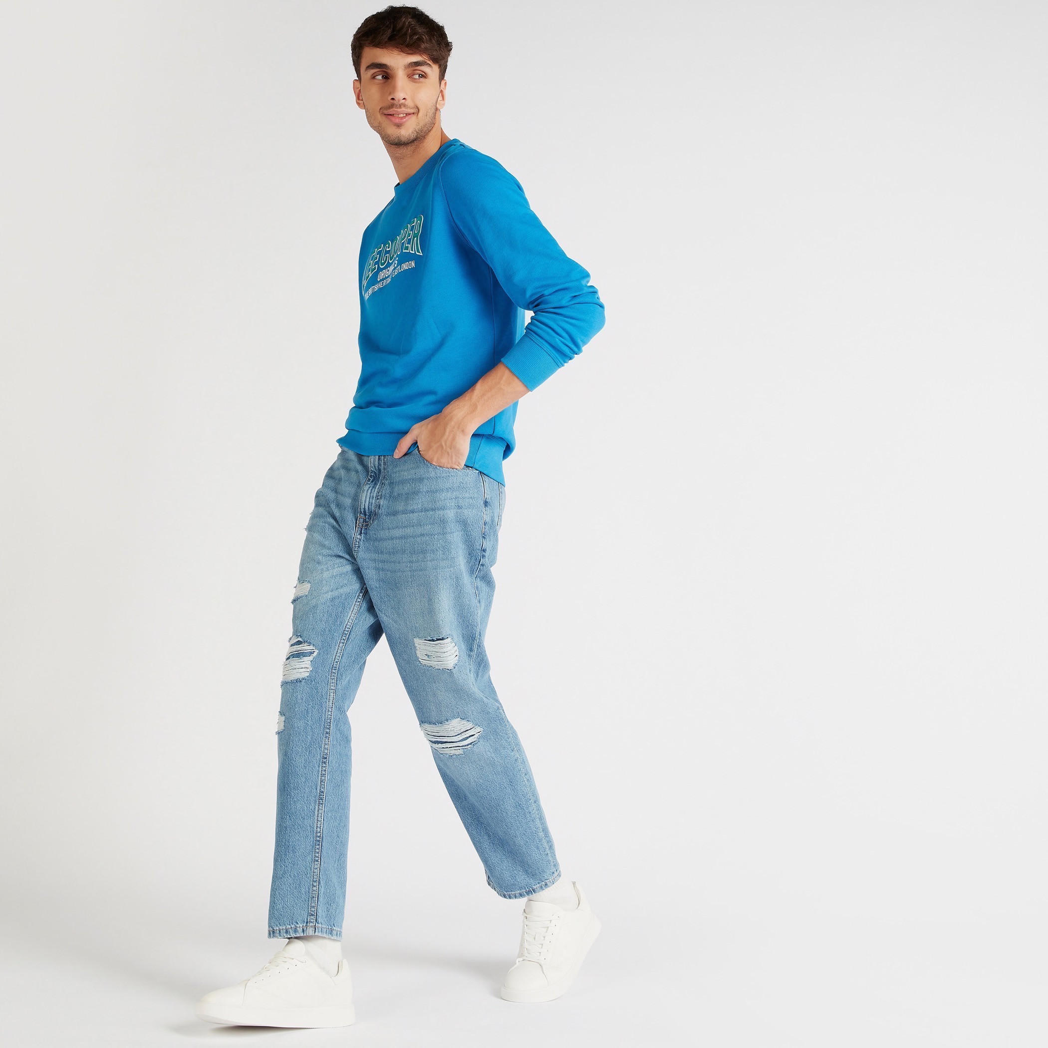 بنطلون جينز دينم مضلع بزر إغلاق وجيوب من لي كوبر-men-clothing-bottoms-jeans-image-6