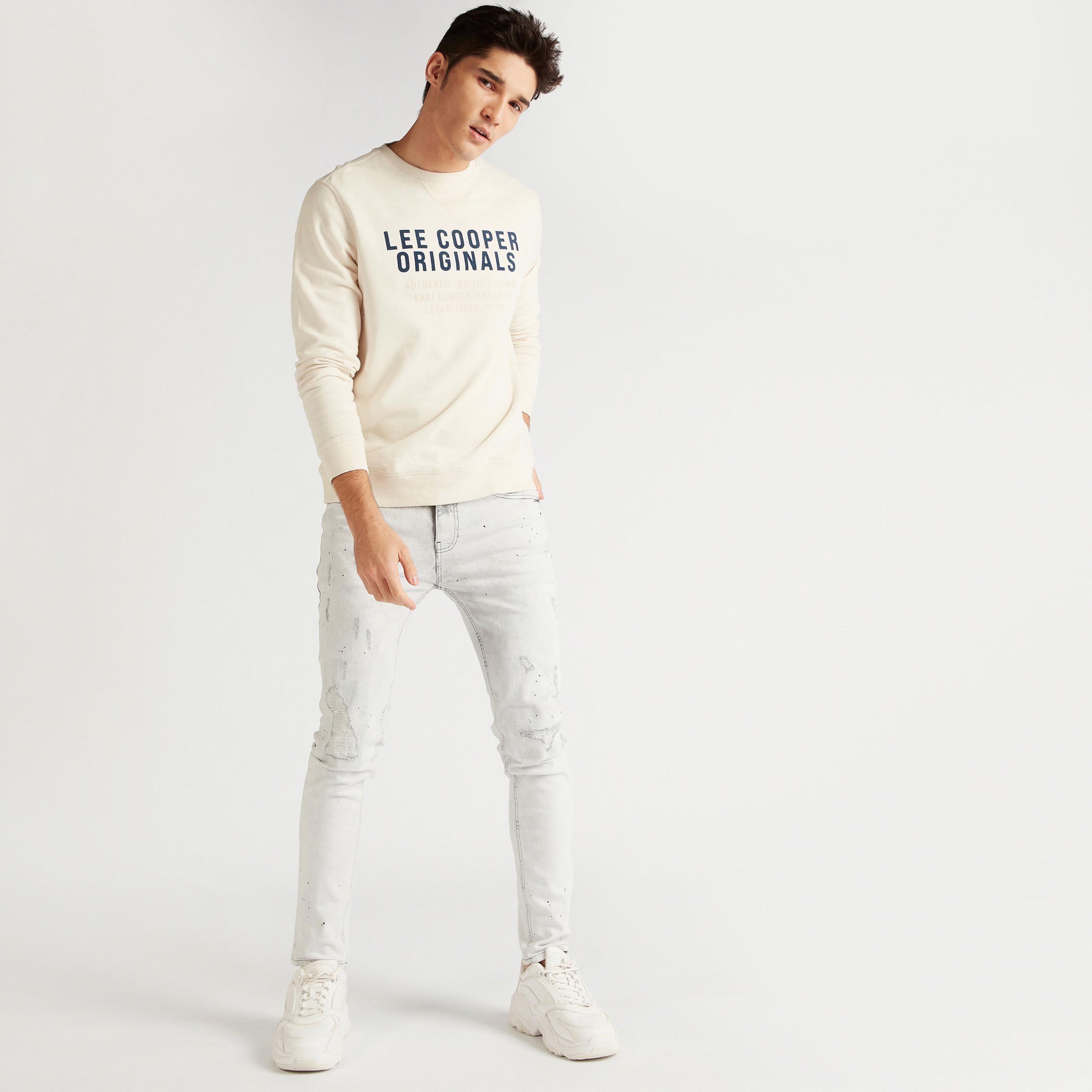 بنطلون جينز دينم مشطوف بزر للإغلاق من لي كوبر-men-clothing-bottoms-jeans-image-5
