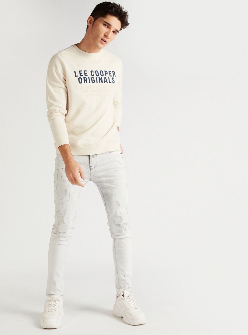 بنطلون جينز دينم مشطوف بزر للإغلاق من لي كوبر-men-clothing-bottoms-jeans-image-5