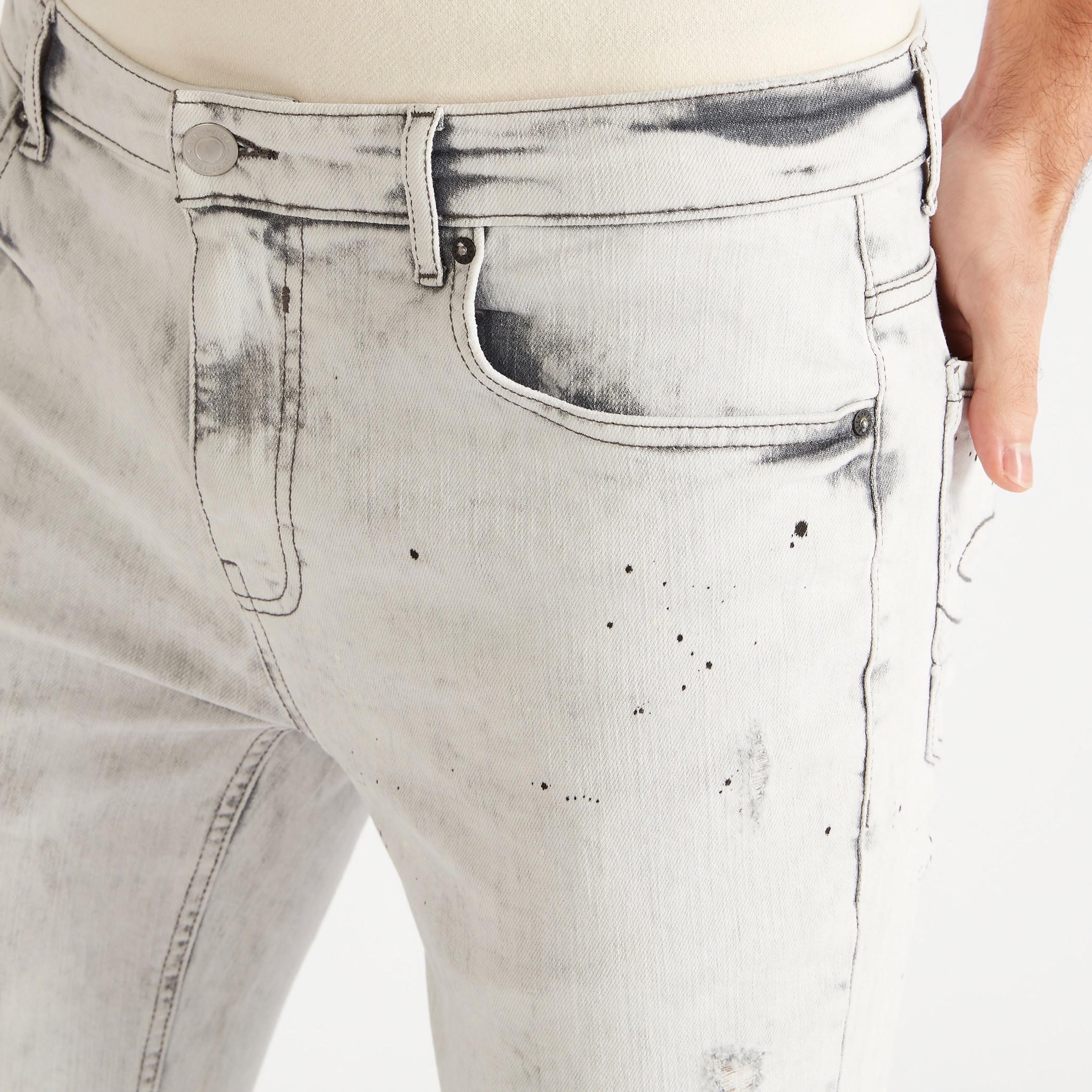 بنطلون جينز دينم مشطوف بزر للإغلاق من لي كوبر-men-clothing-bottoms-jeans-image-4