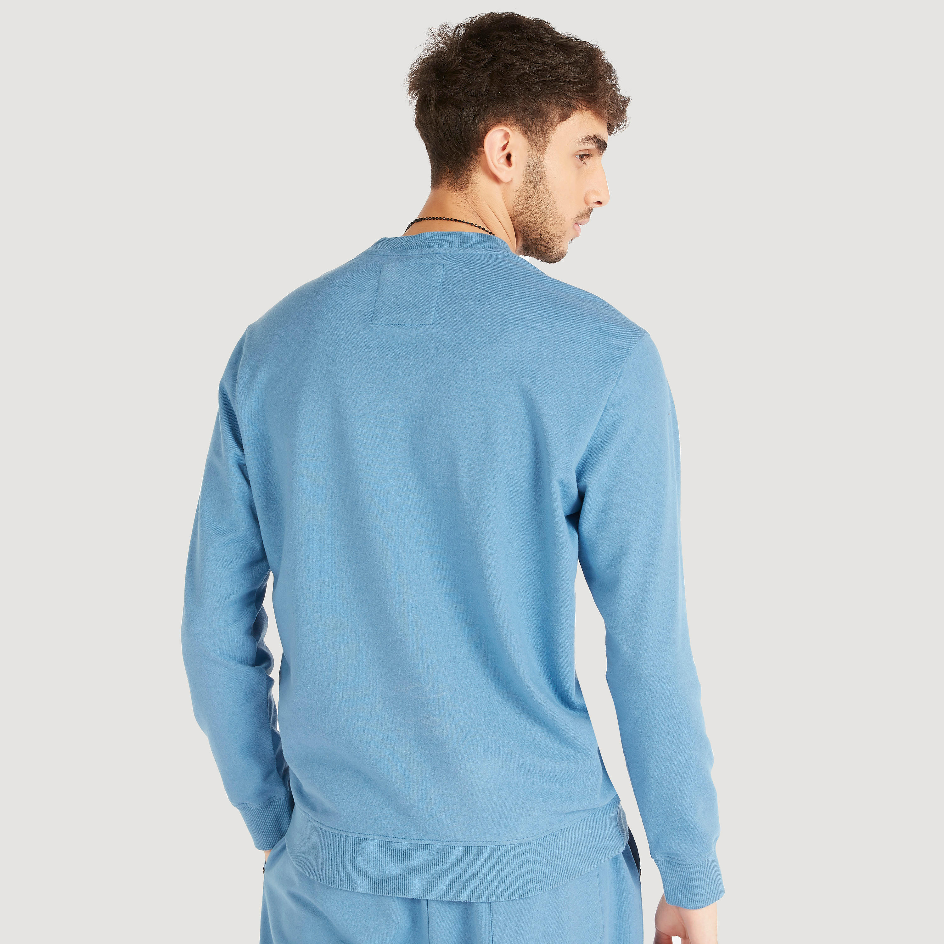 سويت شيرت بأكمام طويلة وتفاصيل سحاب من لي كوبر-men-winterwear-hoodiesandsweatshirts-image-4