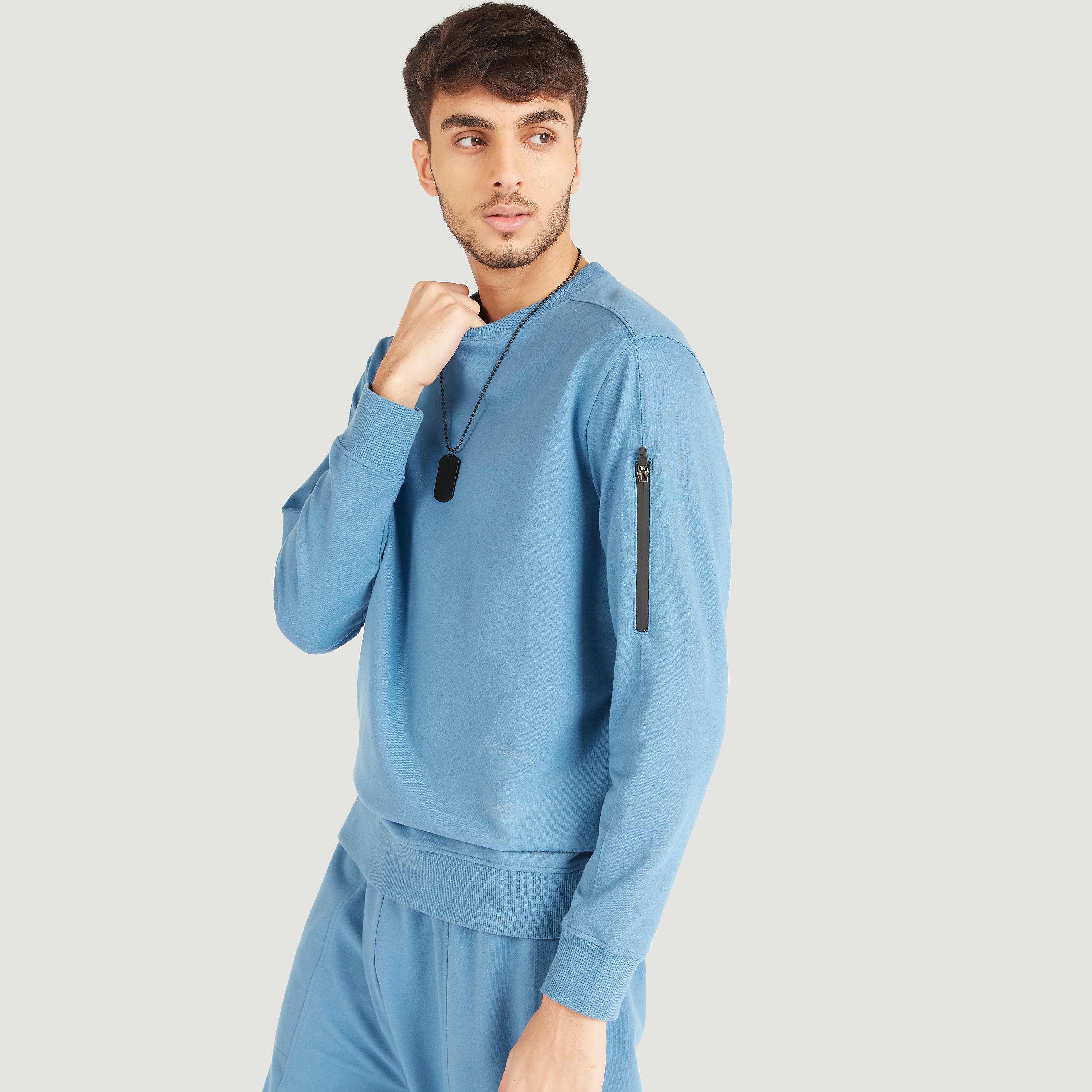 سويت شيرت بأكمام طويلة وتفاصيل سحاب من لي كوبر-men-winterwear-hoodiesandsweatshirts-image-6