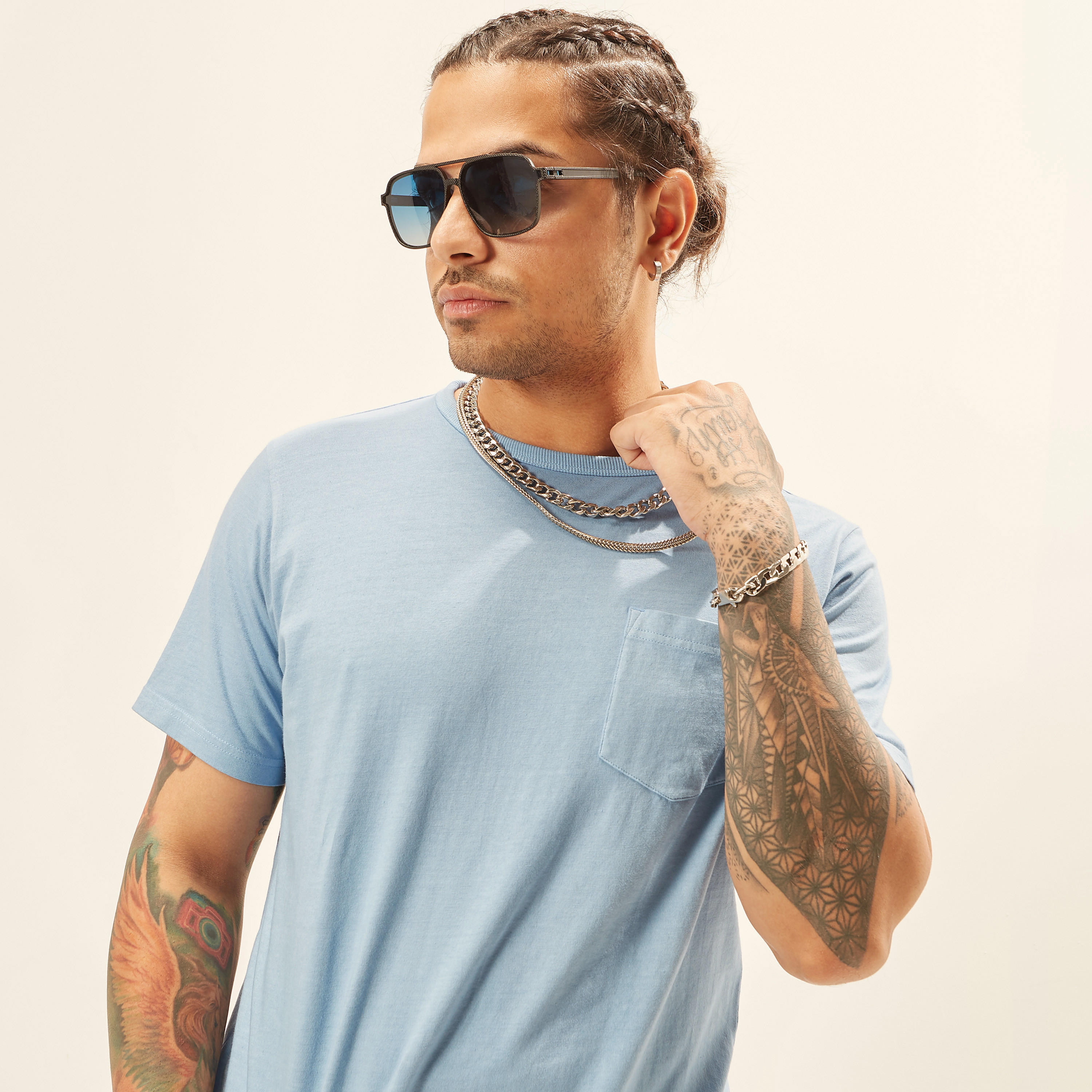 تيشيرت سادة بأكمام قصيرة وياقة ضيقة وجيب من لي كوبر-men-clothing-tshirtsandpolos-tshirts-image-5