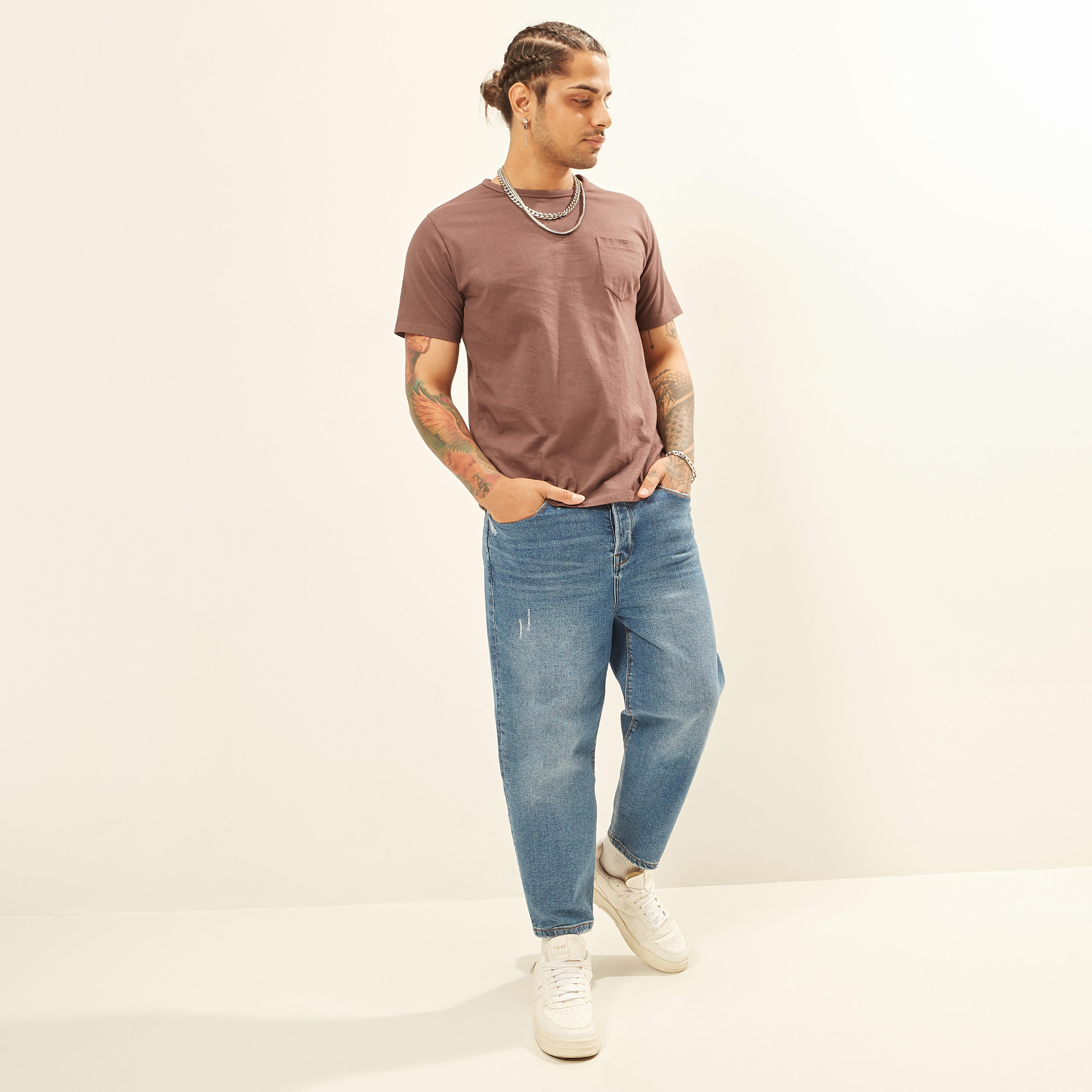 تيشيرت سادة بأكمام قصيرة وياقة ضيقة وجيب من لي كوبر-men-clothing-tshirtsandpolos-tshirts-image-7