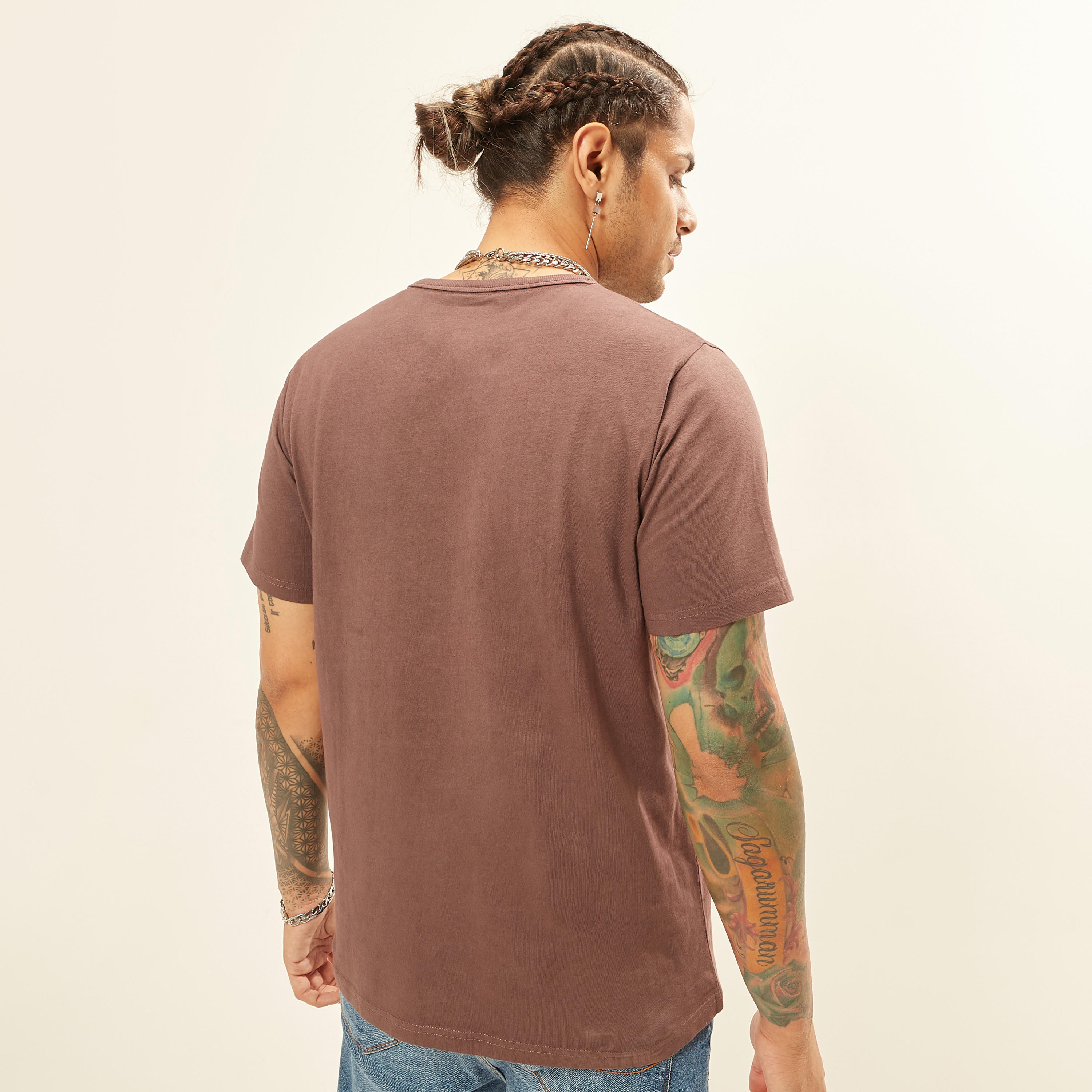 تيشيرت سادة بأكمام قصيرة وياقة ضيقة وجيب من لي كوبر-men-clothing-tshirtsandpolos-tshirts-image-9