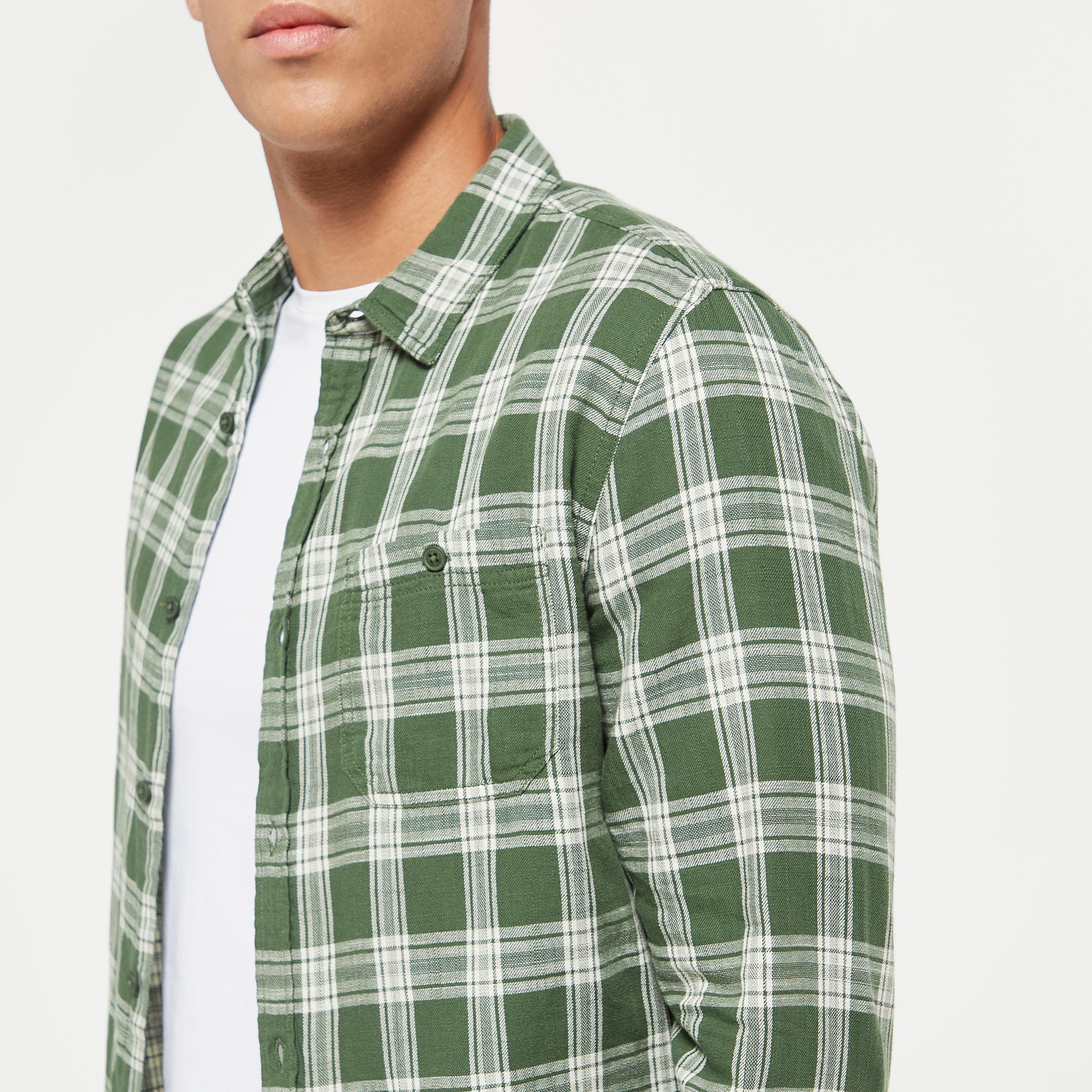 قميص كاروهات بياقة عادية وأكمام طويلة وجيب من لي كوبر-men-clothing-shirts-image-4