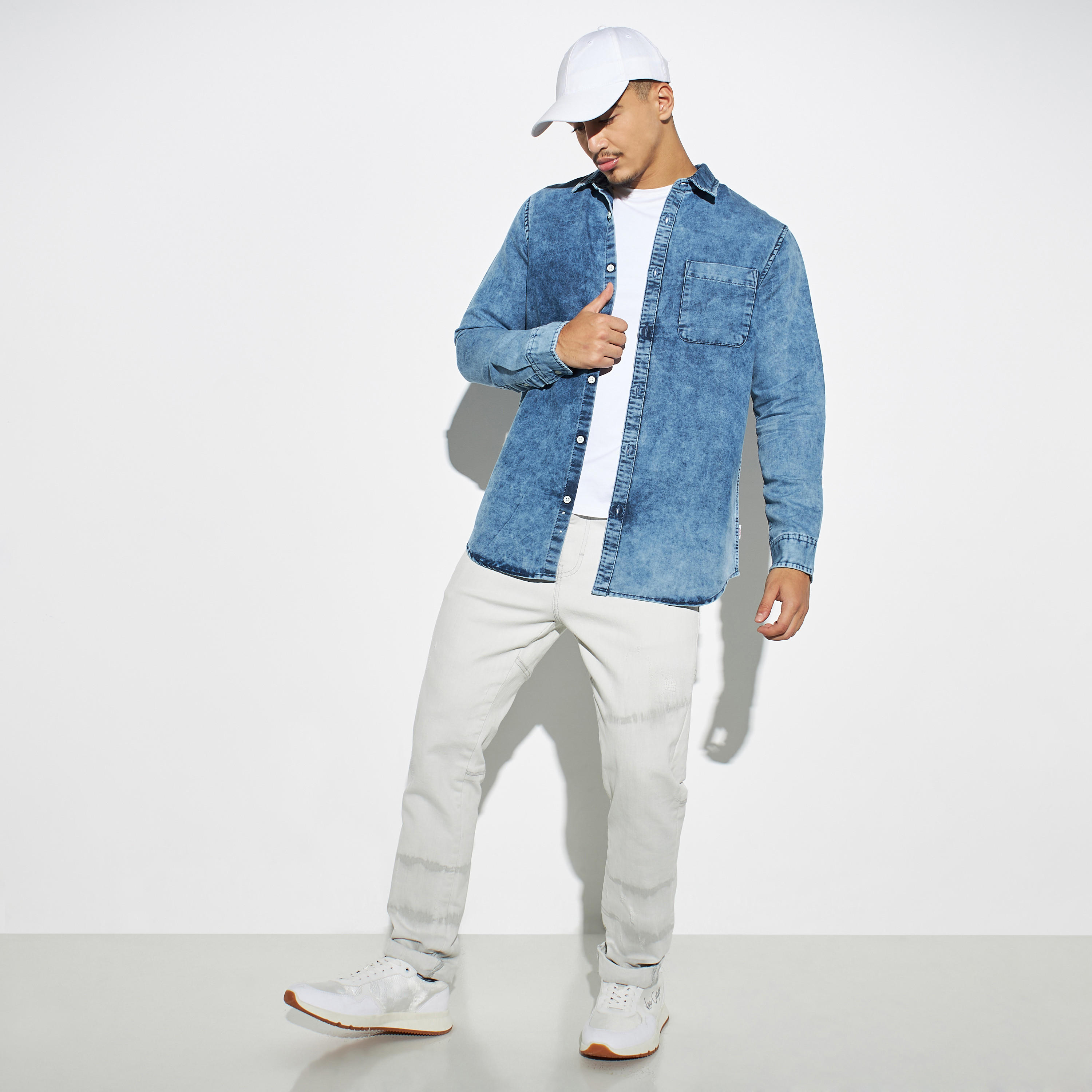 قميص دنيم بأكمام طويلة وجيب من لي كوبر-men-clothing-shirts-image-2