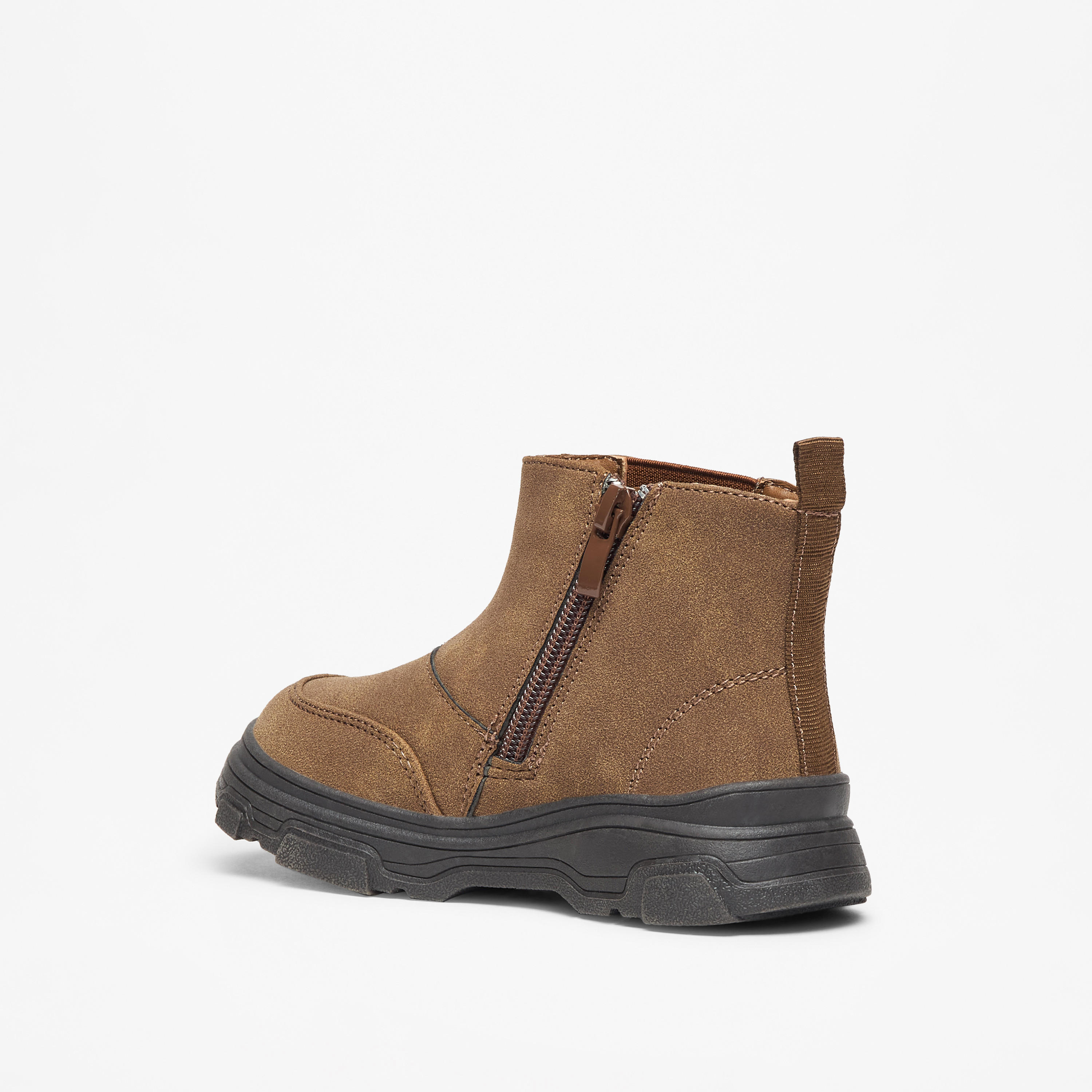 بوت سادة بقصة عالية وسحّاب إغلاق من إل بي إل من شو إكسبرس-boys-shoes-boots-image-3