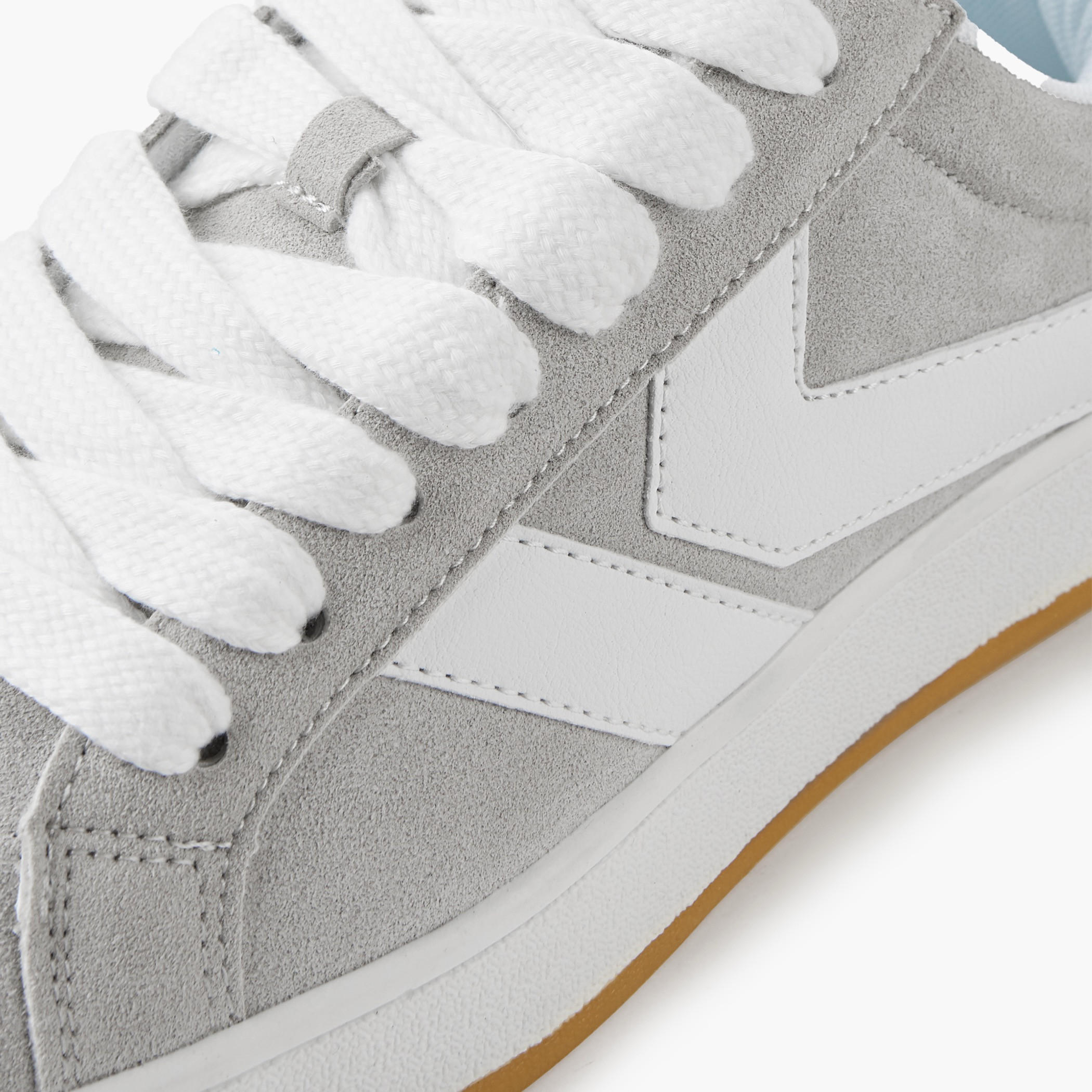 حذاء رياضي برباط للرجال من كابا-men-shoes-sports-image-5
