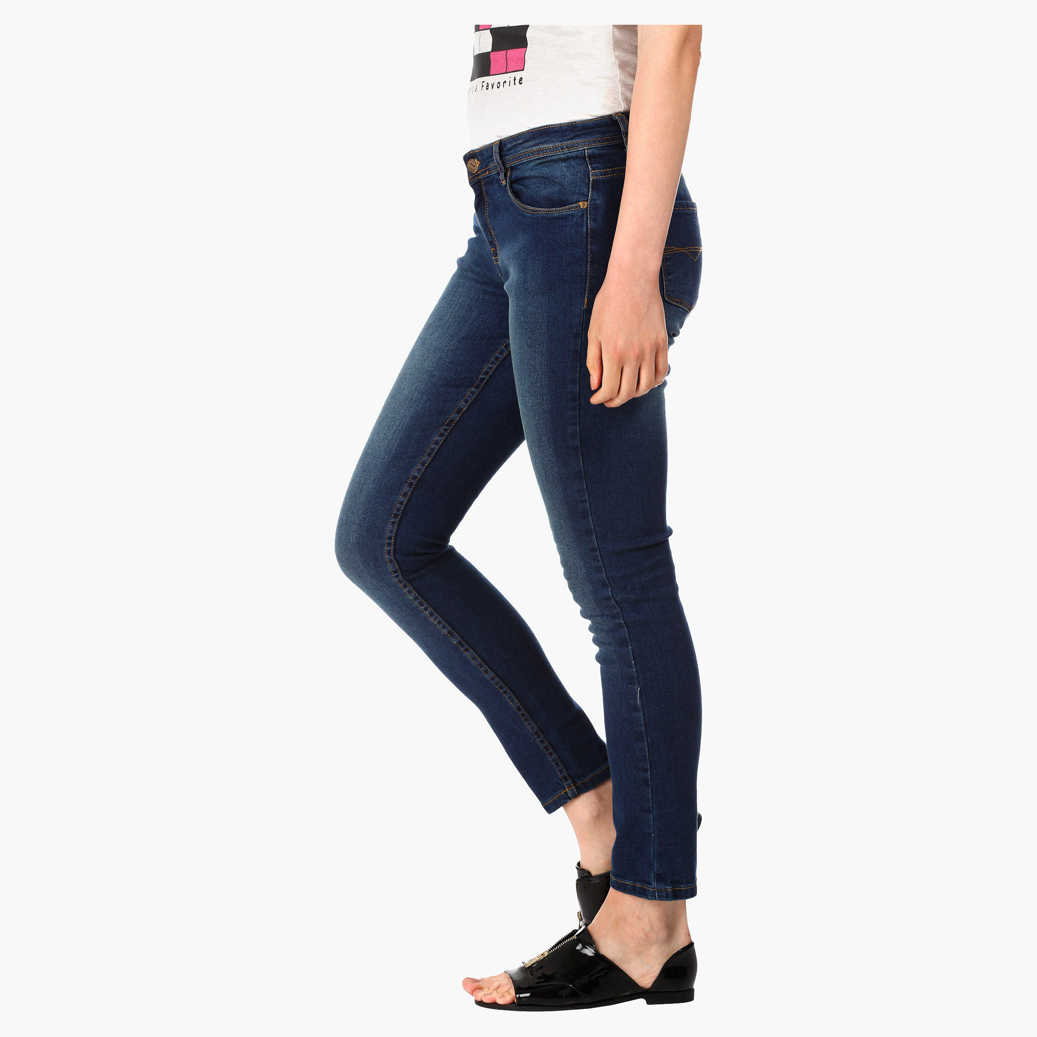 Tint Wash Basic Jeans in Skinny Fit-women-clothing-bottoms-jeans-image-3