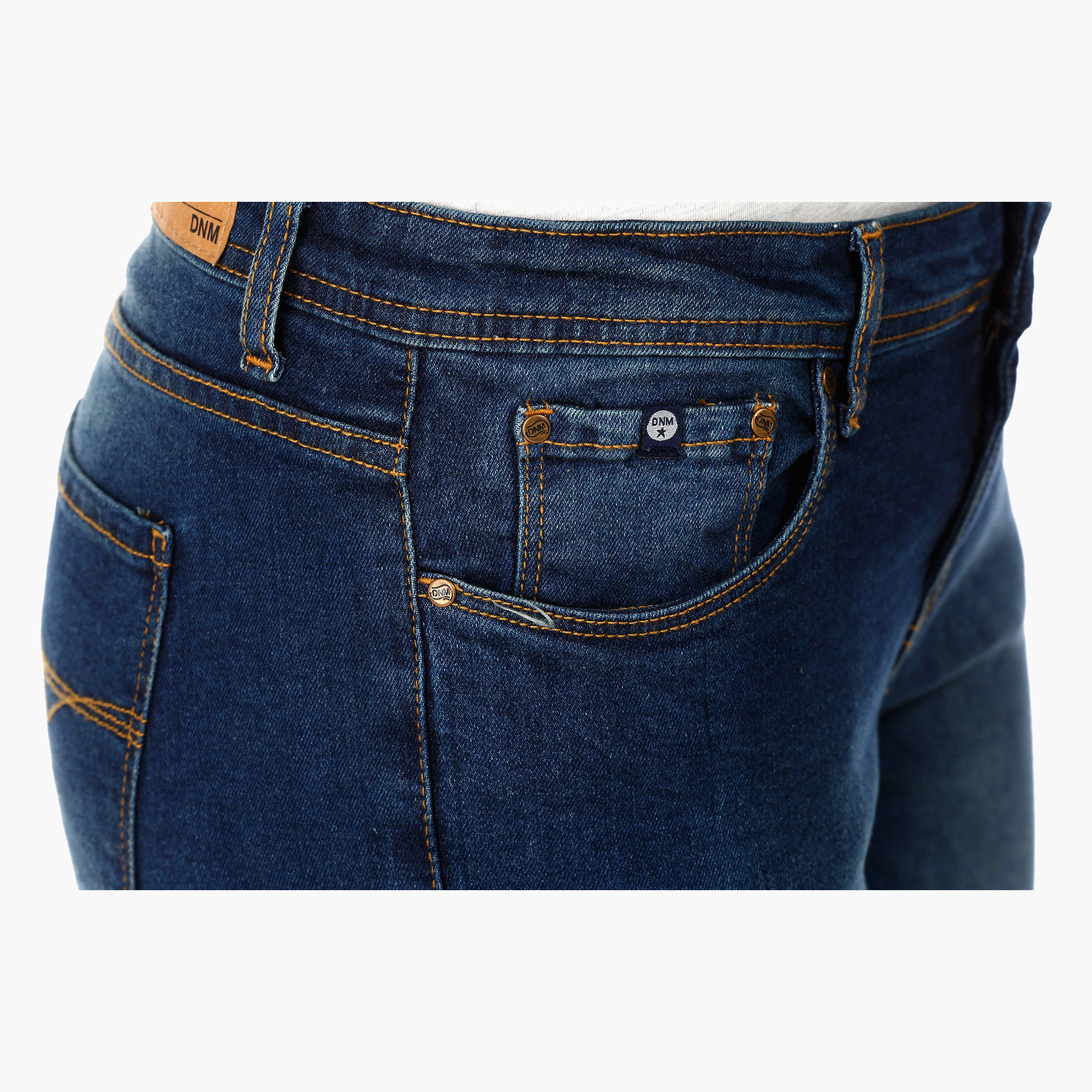 Tint Wash Basic Jeans in Skinny Fit-women-clothing-bottoms-jeans-image-4