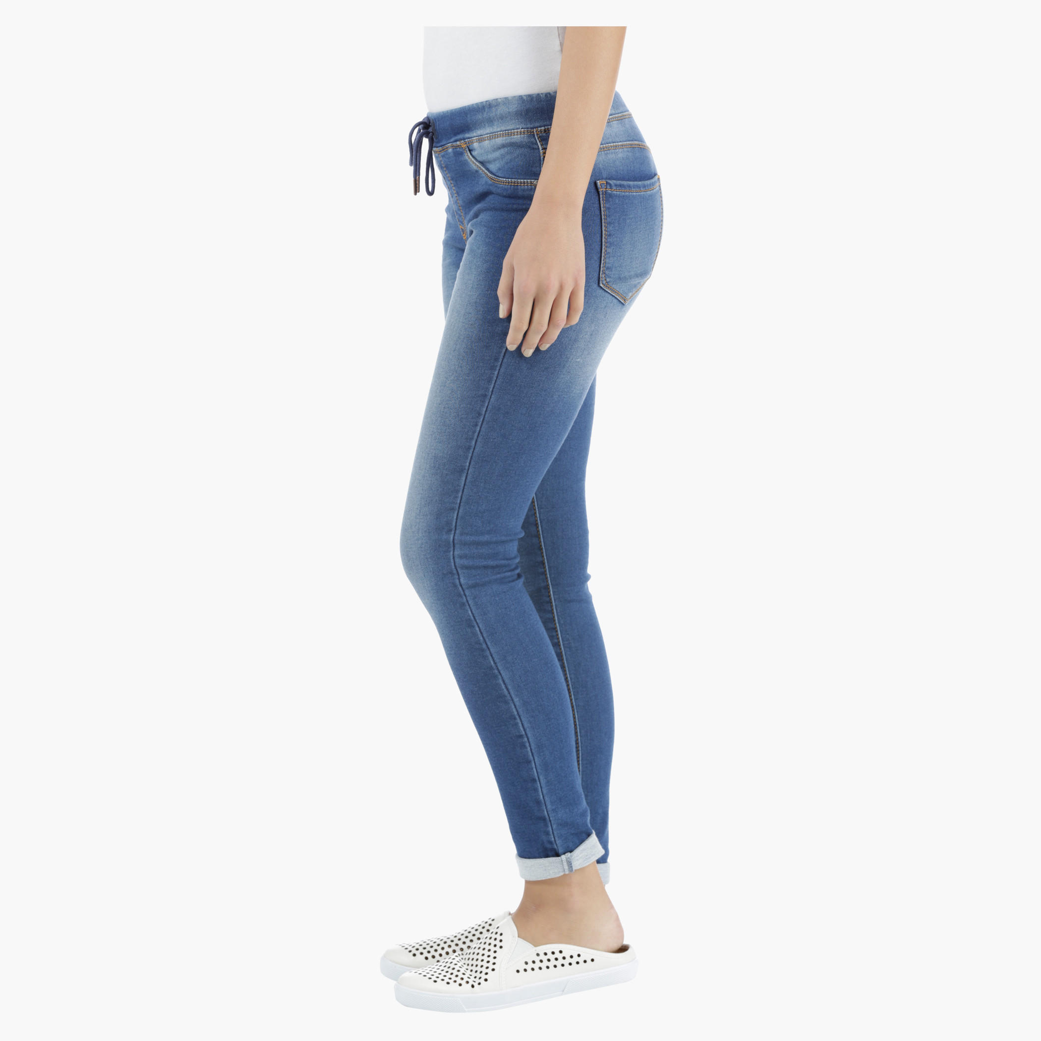 Low Rise Jeans in Slim Fit-women-clothing-bottoms-jeans-image-3