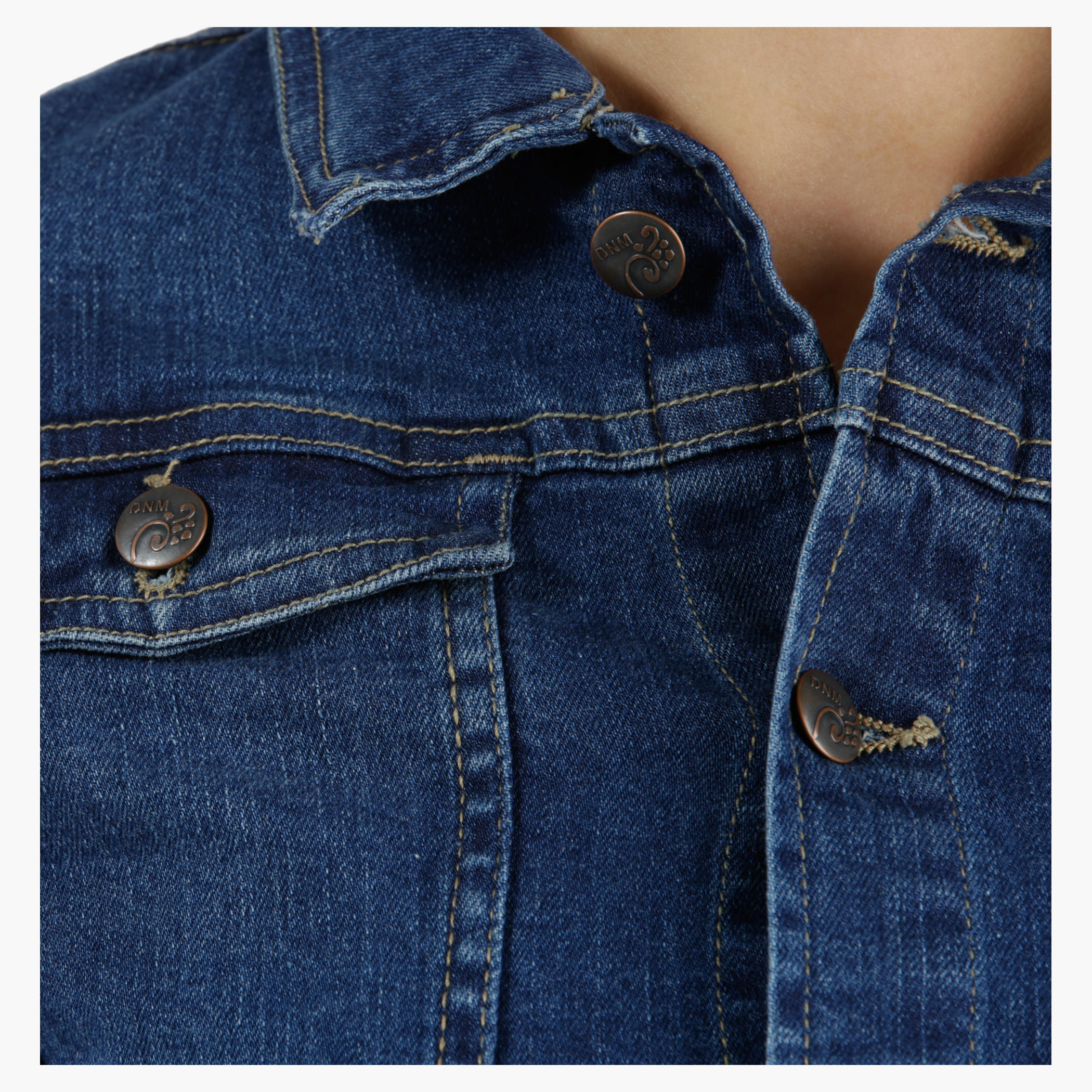 Denim Jacket in Regular Fit-women-winterwear-coatsandjackets-jackets-image-2
