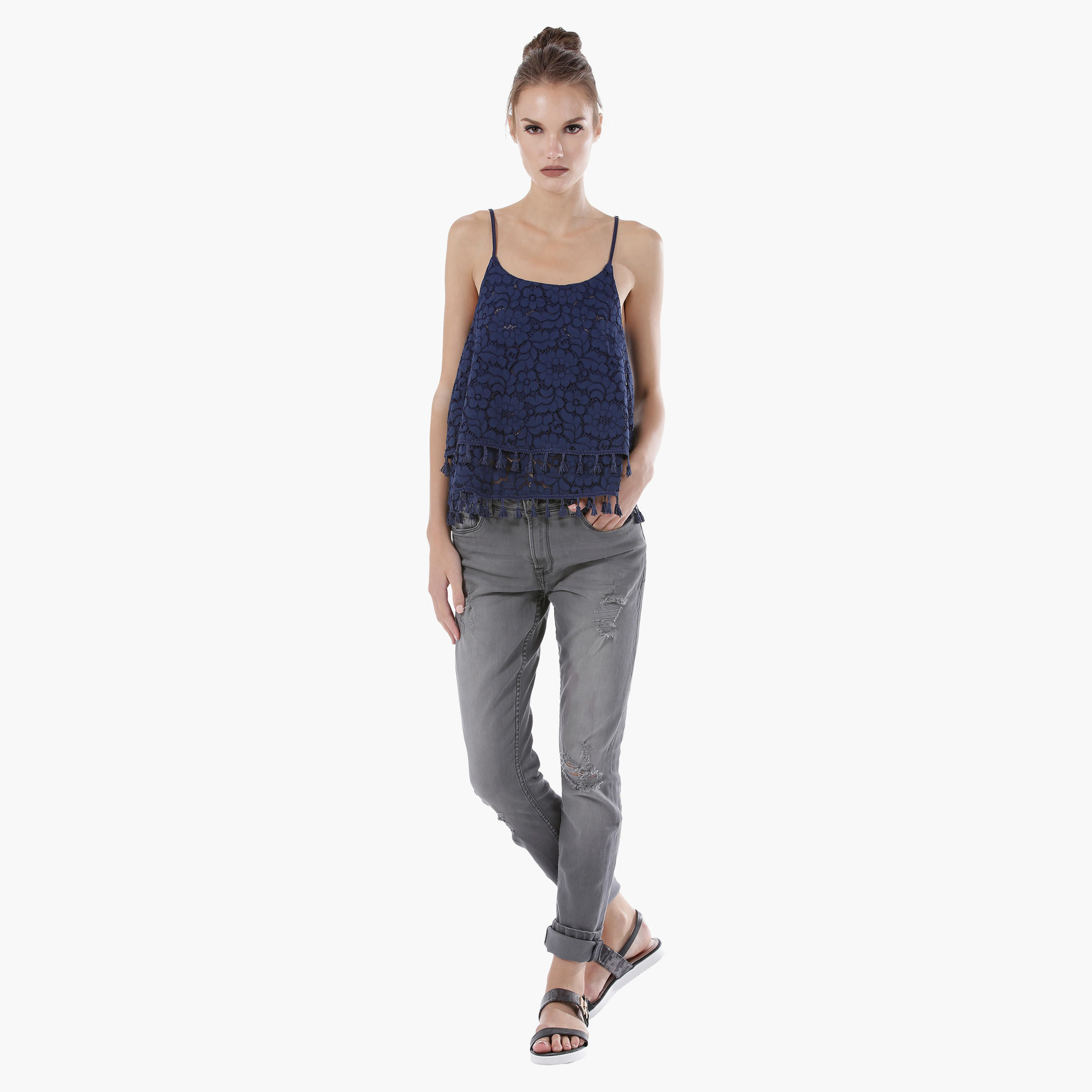 # data mismatch - gender - model # Full Length Distressed Jeans-men-clothing-bottoms-jeans-image-5