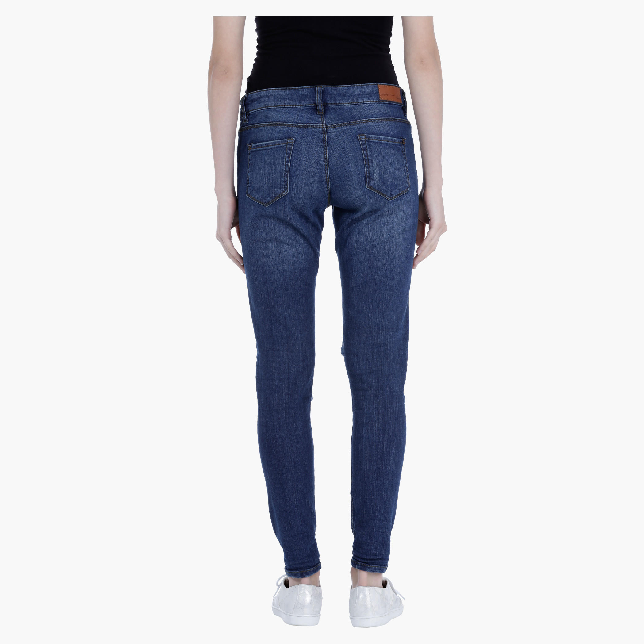 Casual Jeans in Skinny Fit-women-clothing-bottoms-jeans-image-2
