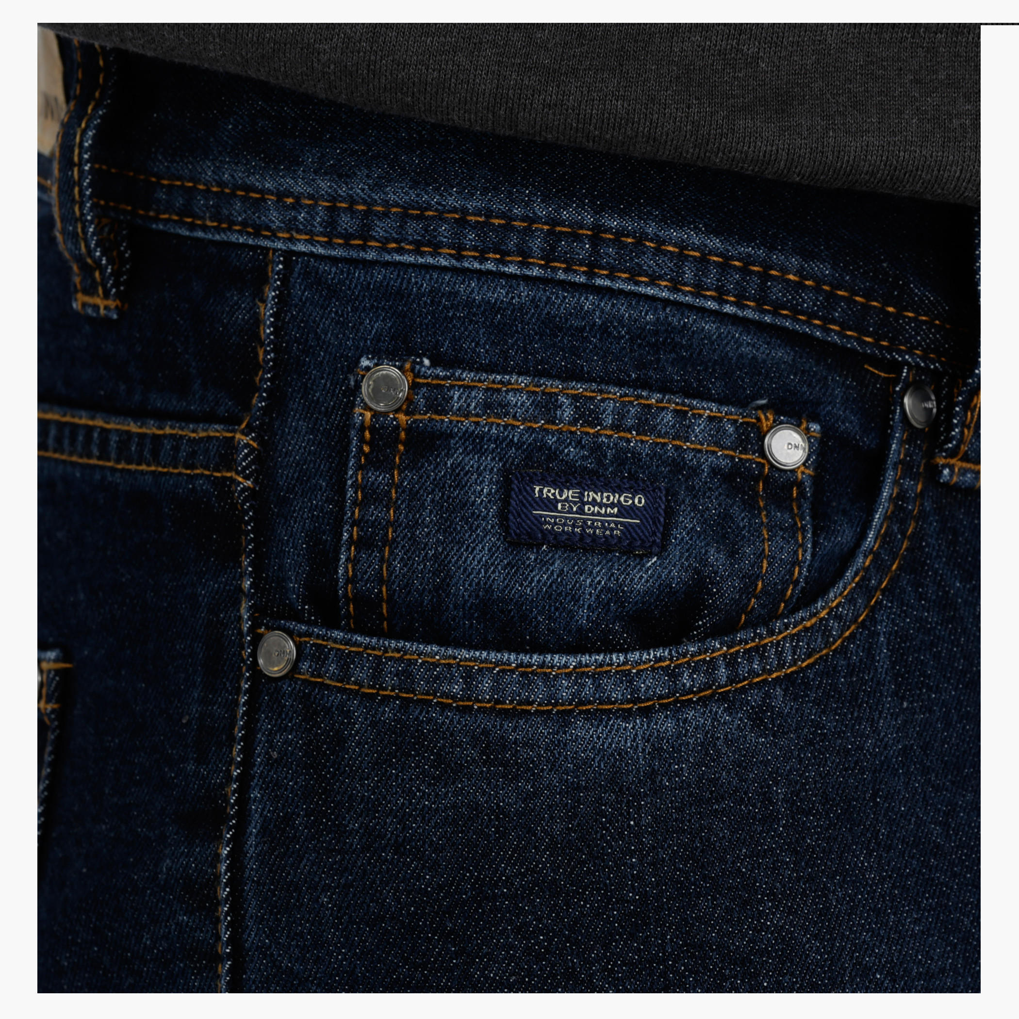 Low Rise Jeans in Slim Fit-men-clothing-bottoms-jeans-image-2