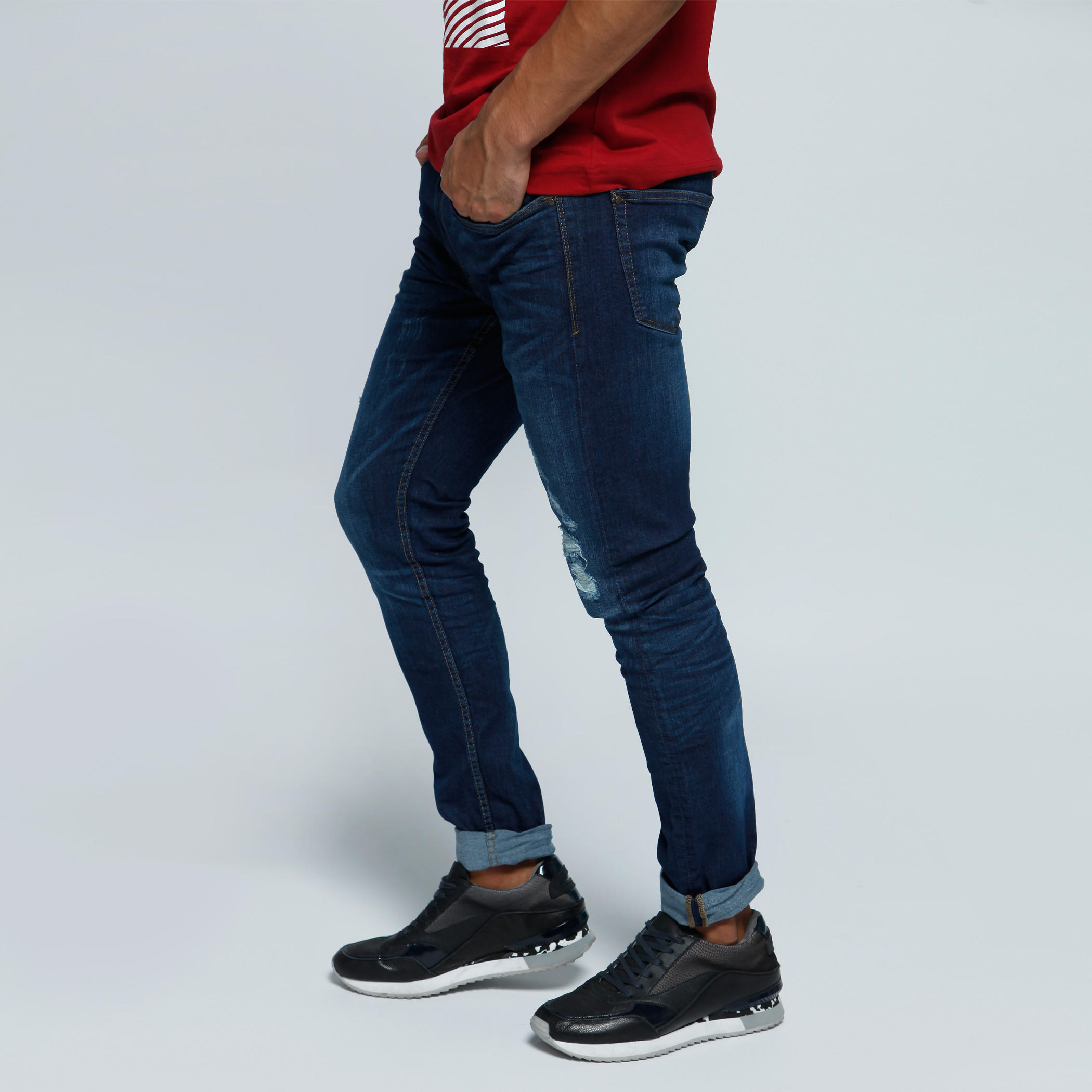 Denim Pants in Skinny Fit-men-clothing-bottoms-jeans-image-3