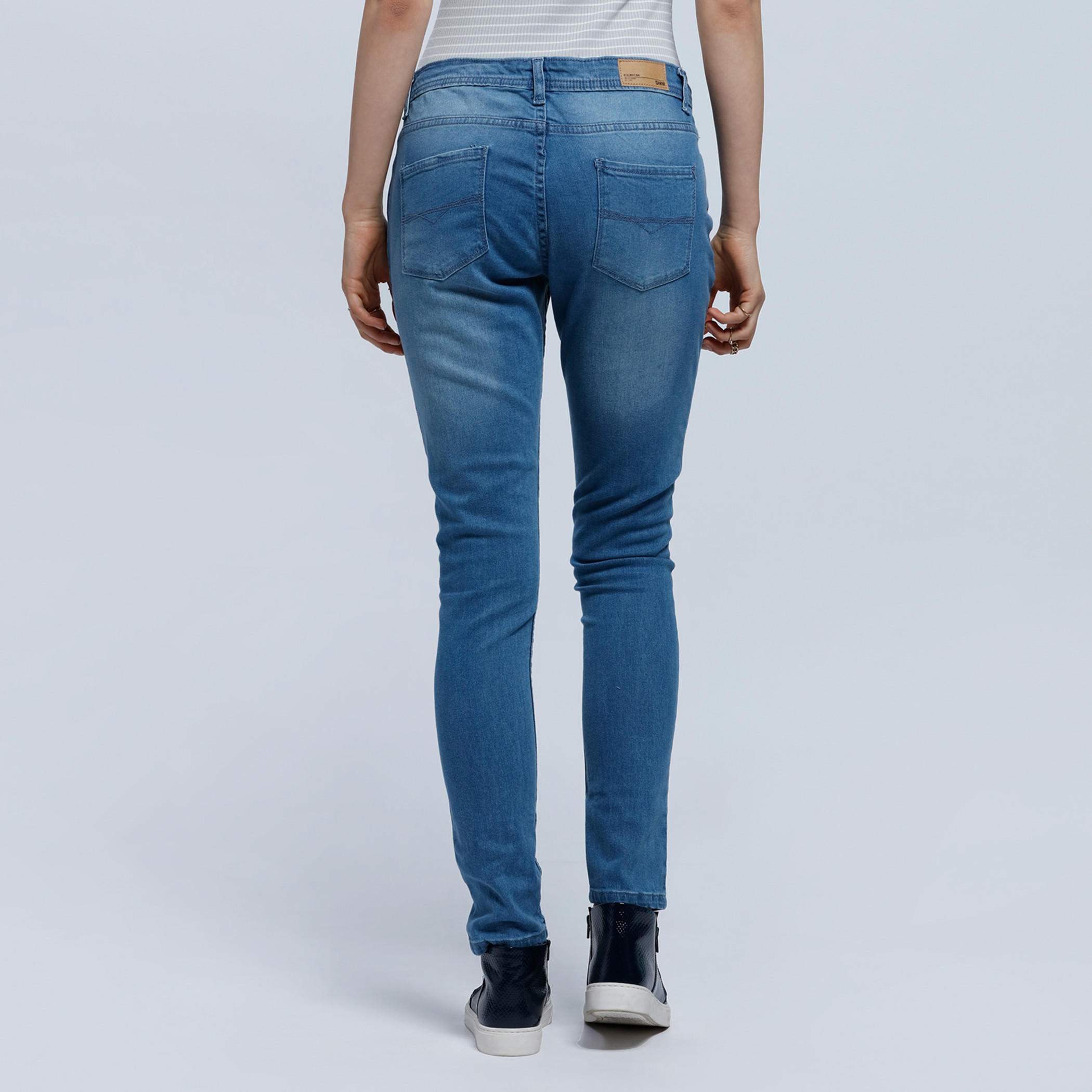 Full Length Stone Wash Jeans In Skinny Fit-women-clothing-bottoms-jeans-image-2