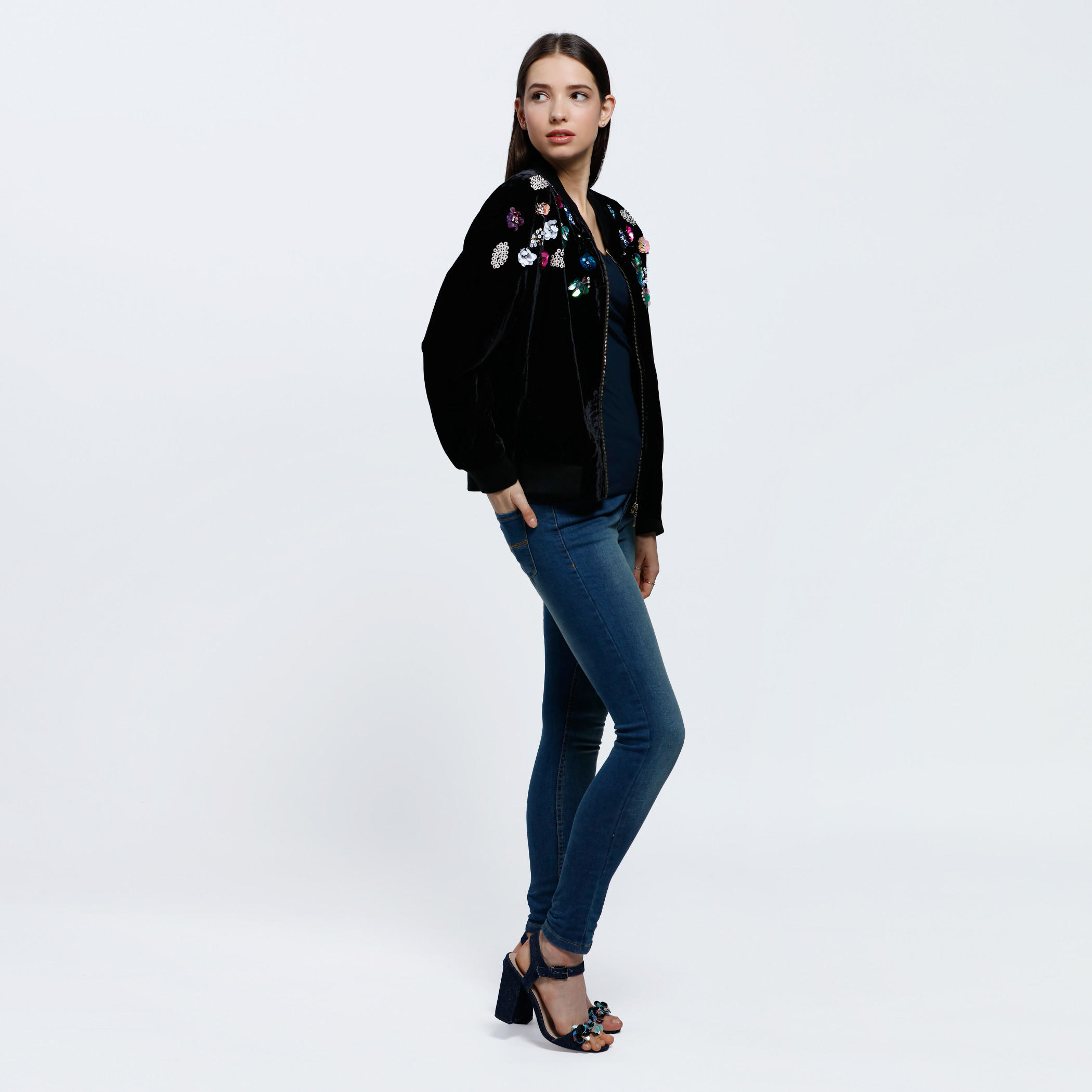 Full Length Stone Wash Jeans In Skinny Fit-women-clothing-bottoms-jeans-image-5