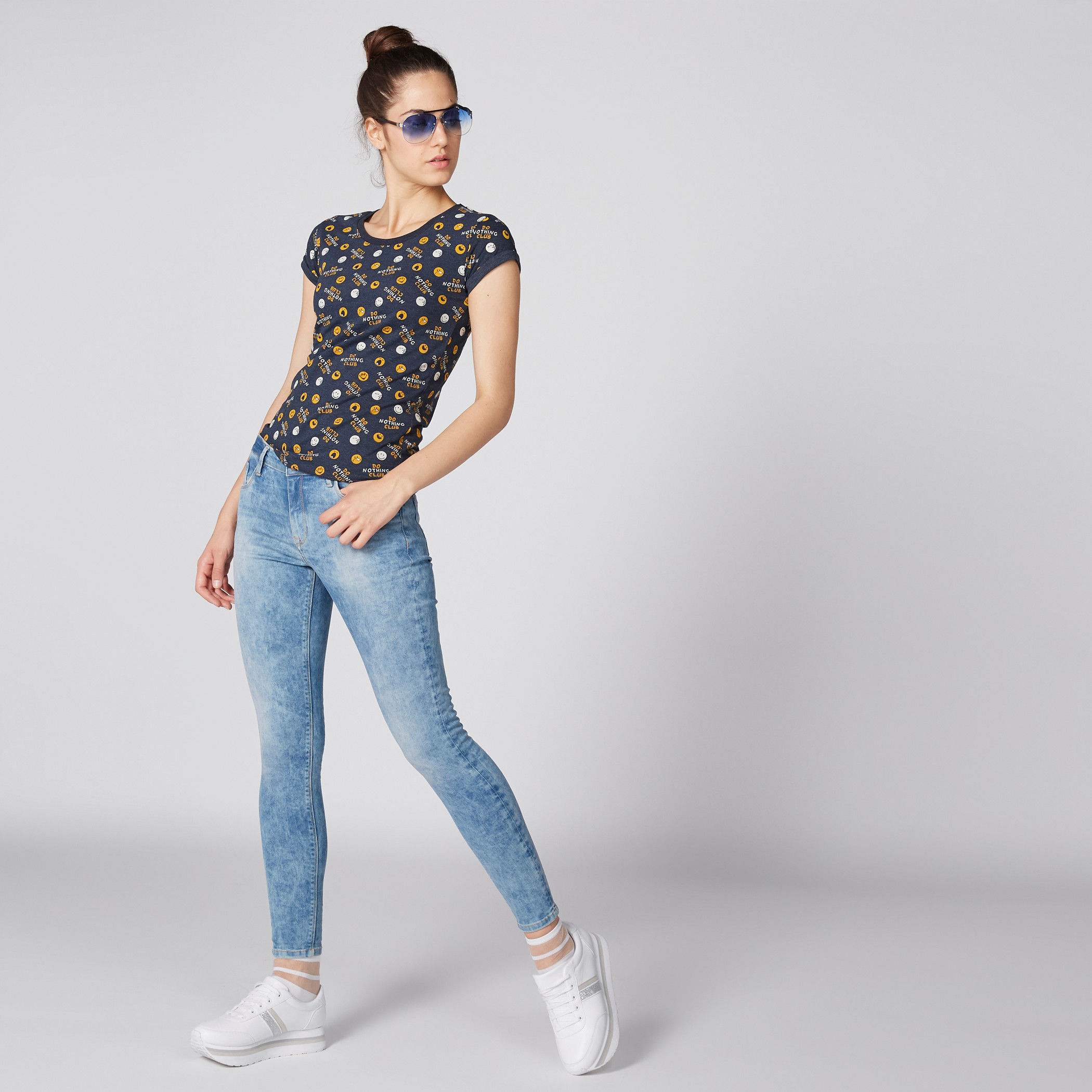 Full Length Jeans with Button Closure and Pocket Detail-women-clothing-bottoms-jeans-image-6