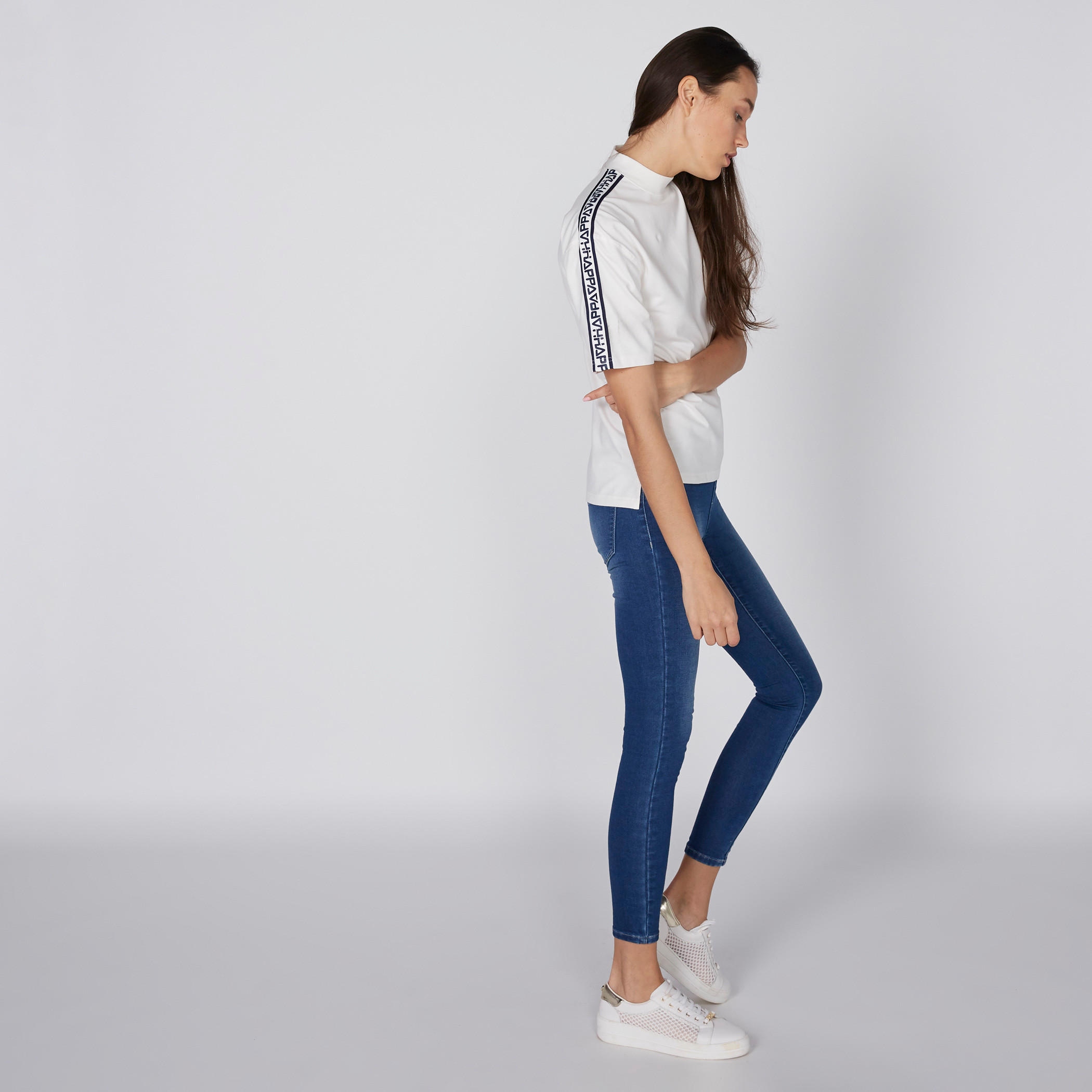 بنطال جينز بقصّة ضيّقة ورباط-women-clothing-bottoms-jeans-image-2