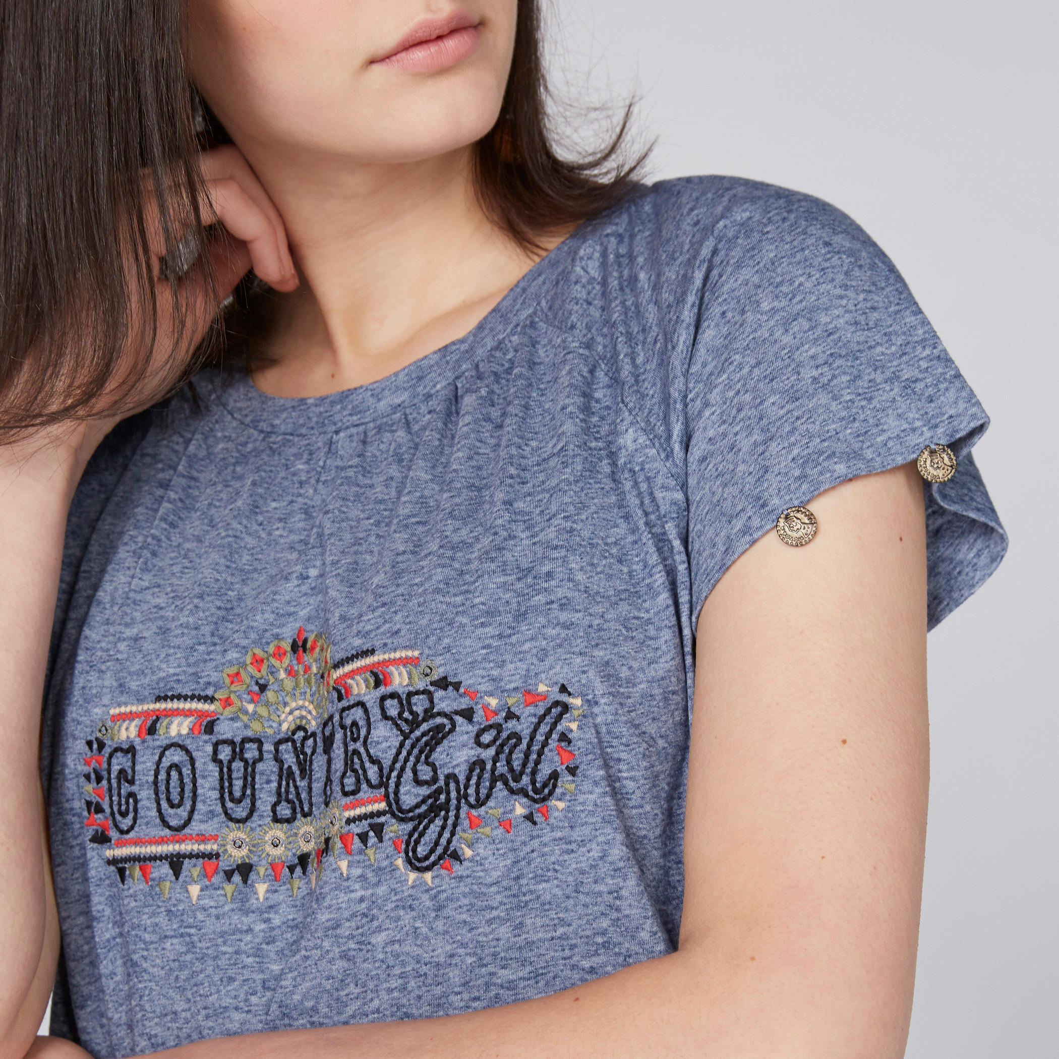 تيشيرت بياقة مستديرة وأكمام قصيرة وطبعات-women-clothing-tshirts-image-2