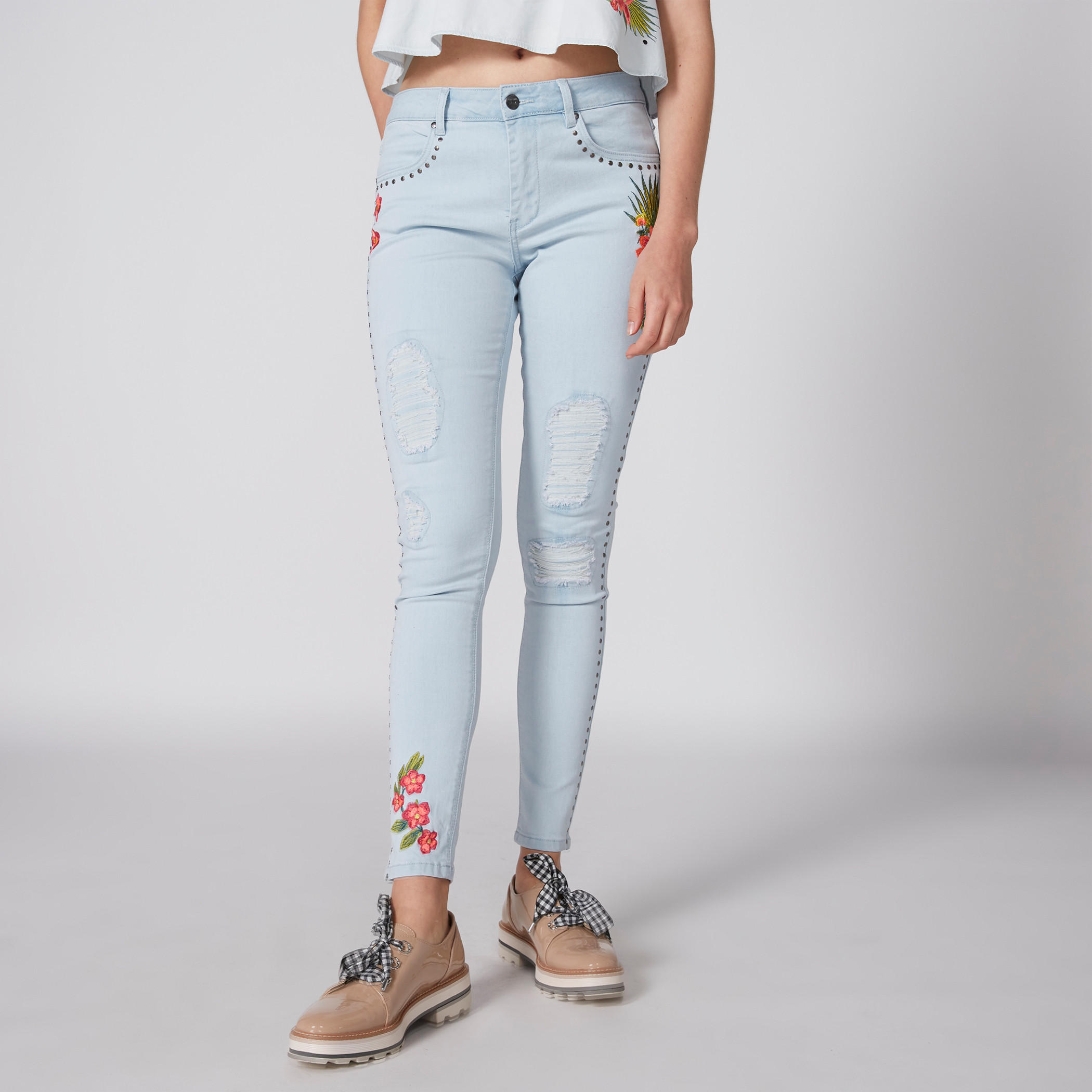 بنطال جينز طويل بتصميم ممزّق وزر إغلاق وتطريز-women-clothing-bottoms-jeans-image-5