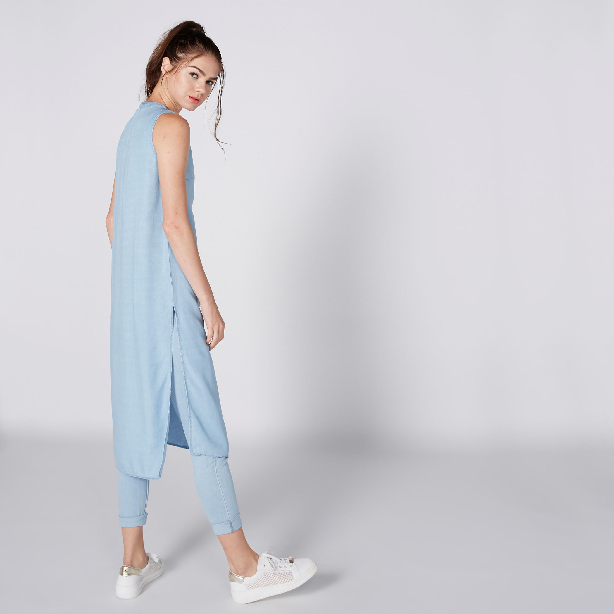 تونيك من الدينم دون أكمام بأزرار-women-clothing-shirtsandblouses-blouses-image-2