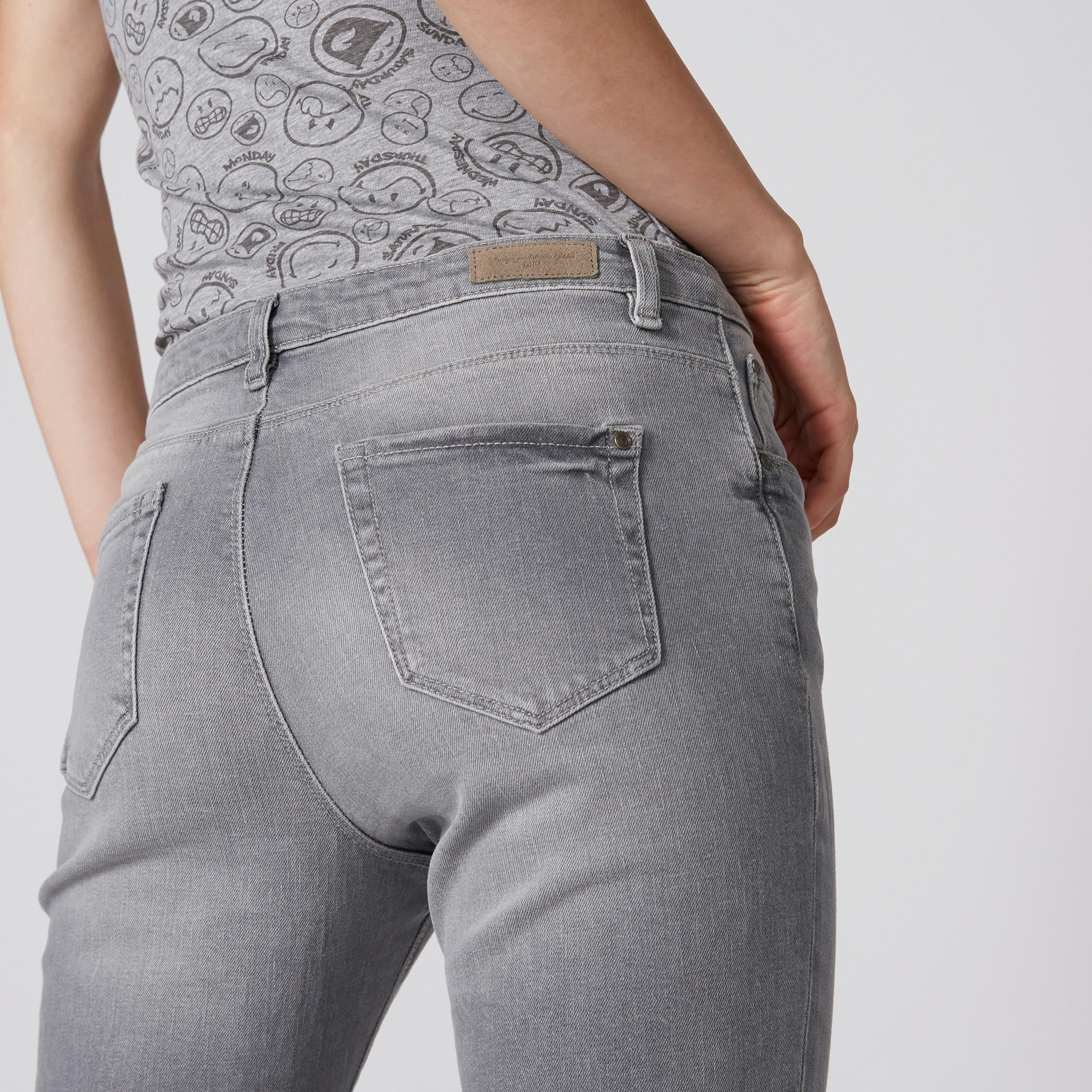 Full Length Jeans with Button Closure and Pocket Detail-women-clothing-bottoms-jeans-image-4