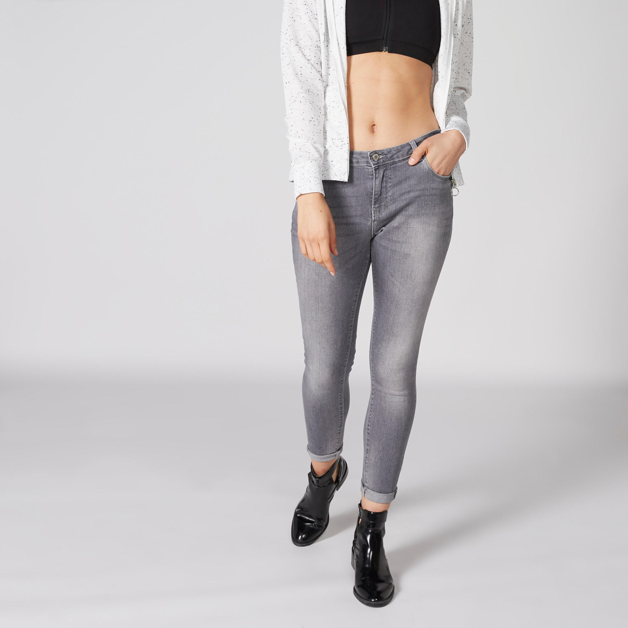 بنطال جينز طويل بزر إغلاق وجيوب-women-clothing-bottoms-jeans-image-3