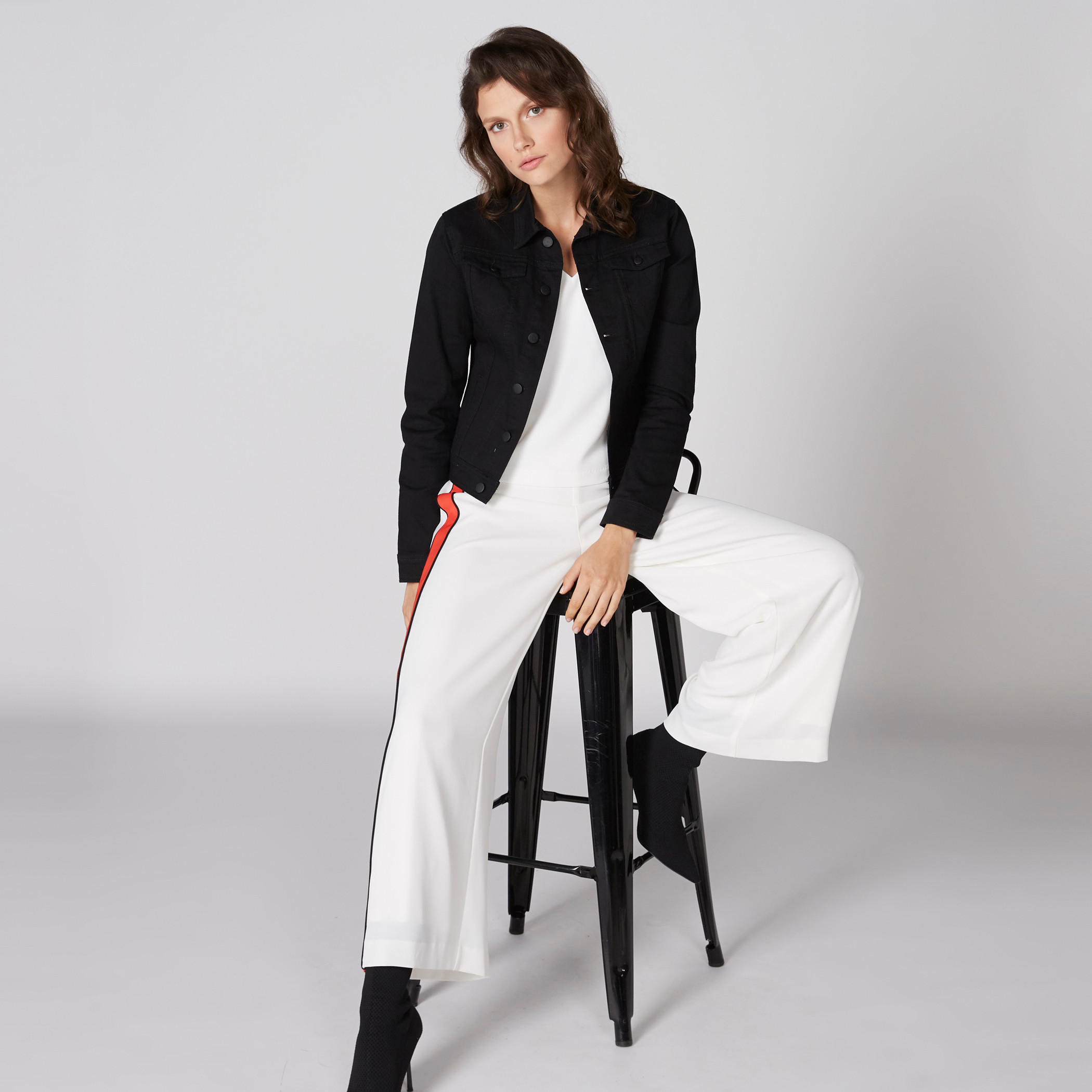 جاكيت بأكمام طويلة وزر إغلاق-women-winterwear-coatsandjackets-jackets-image-2