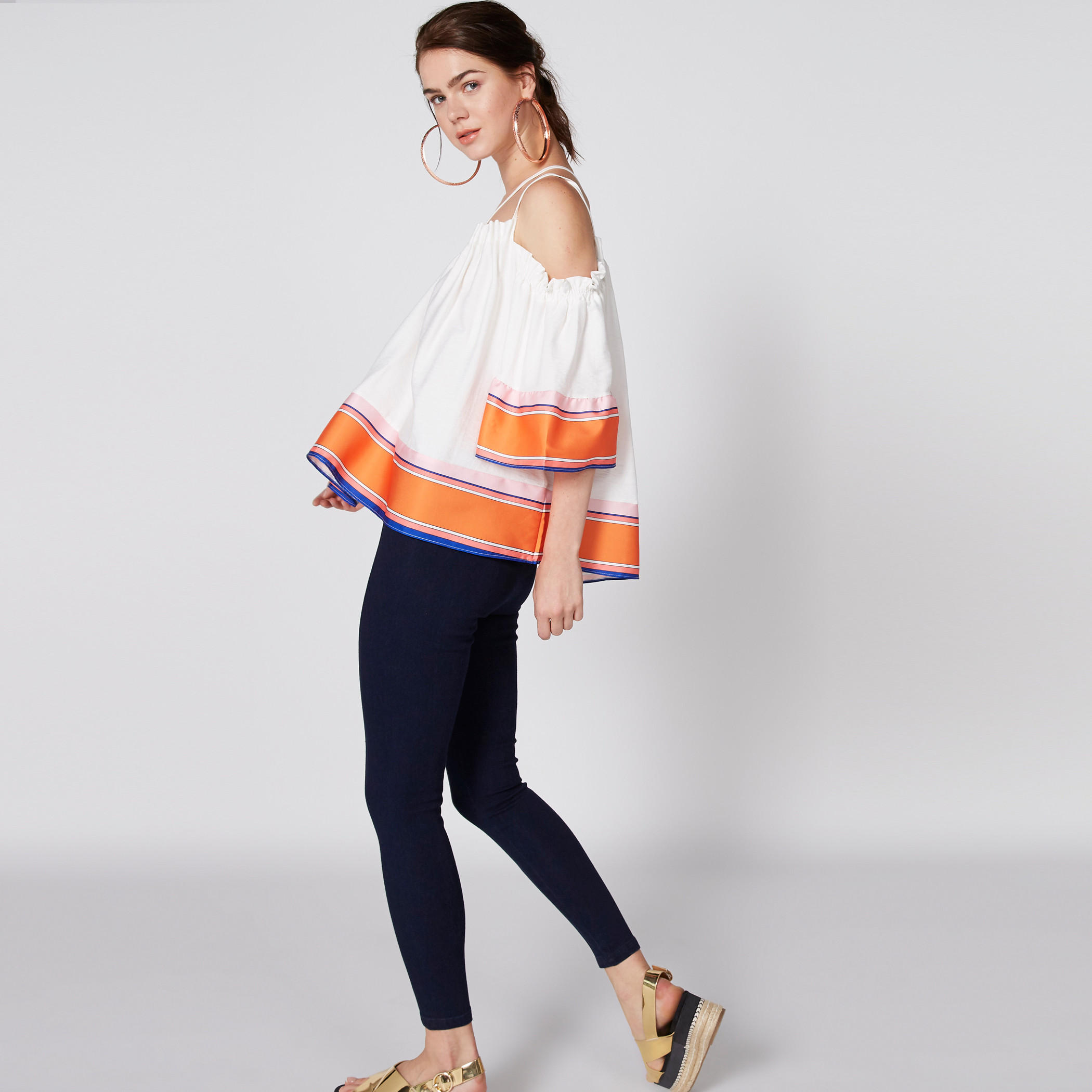 بنطال بقصّة ضيّقة وخصر مرتفع-women-clothing-bottoms-leggings-image-1
