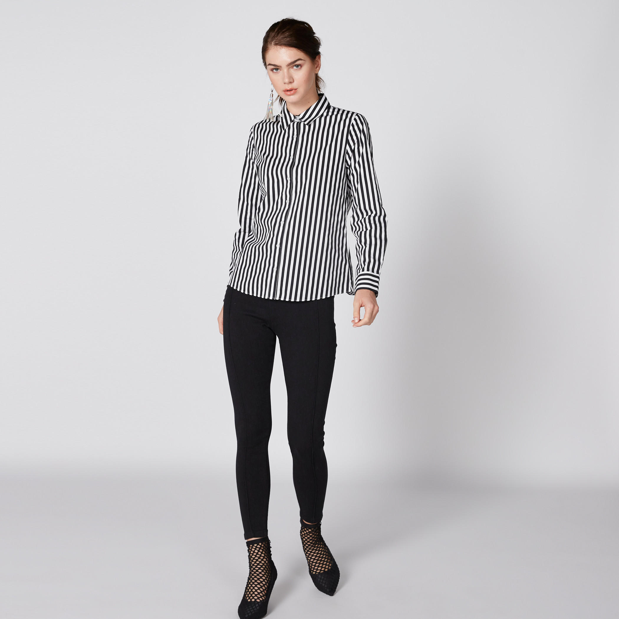 بنطال بقصّة ضيّقة وخصر مرتفع-women-clothing-bottoms-leggings-image-1