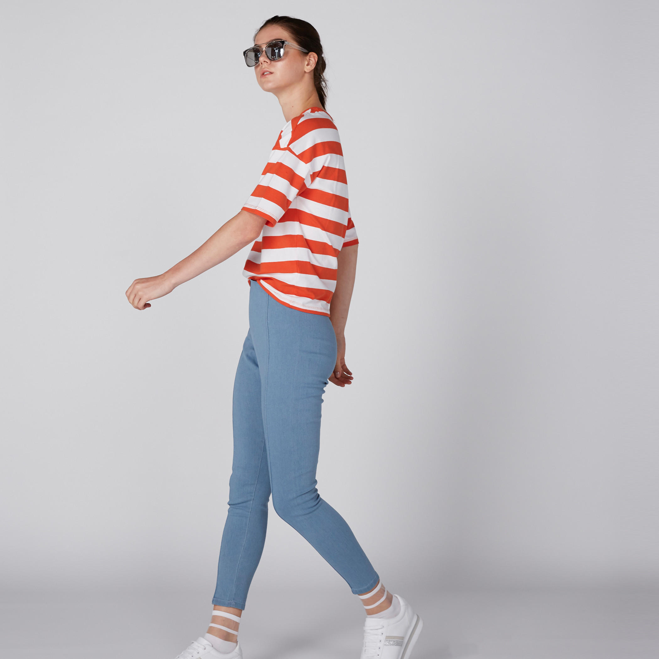 بنطال بقصّة ضيّقة وخصر مرتفع-women-clothing-bottoms-leggings-image-3