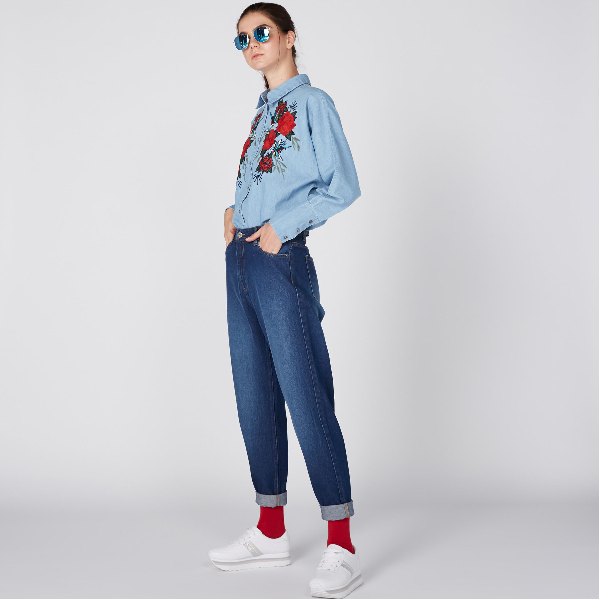 بنطال جينز بخصر مرتفع-women-clothing-bottoms-jeans-image-2