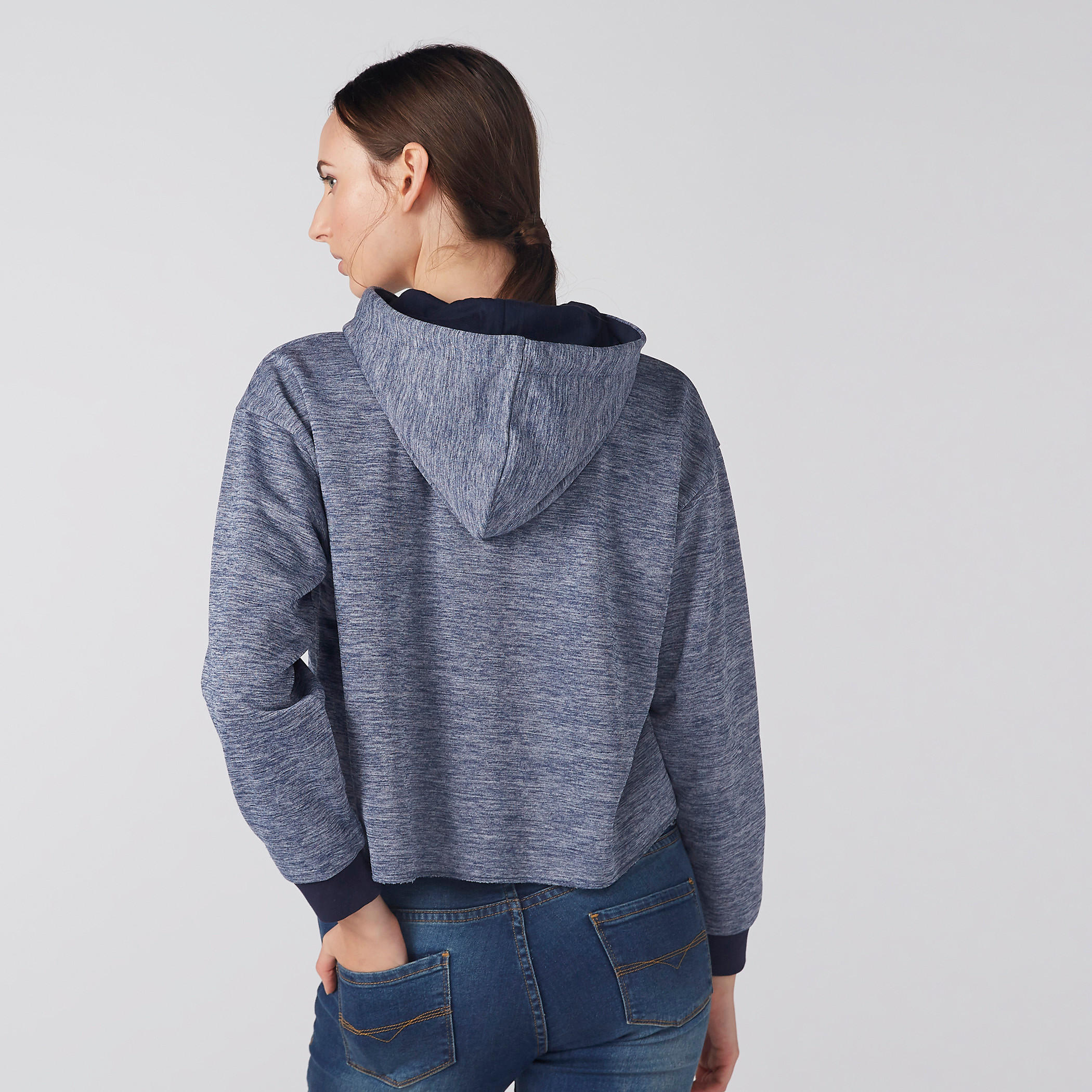 سويت شيرت بقبعة وأكمام طويلة وطبعات-women-winterwear-hoodiesandsweatshirts-hoodies-image-4