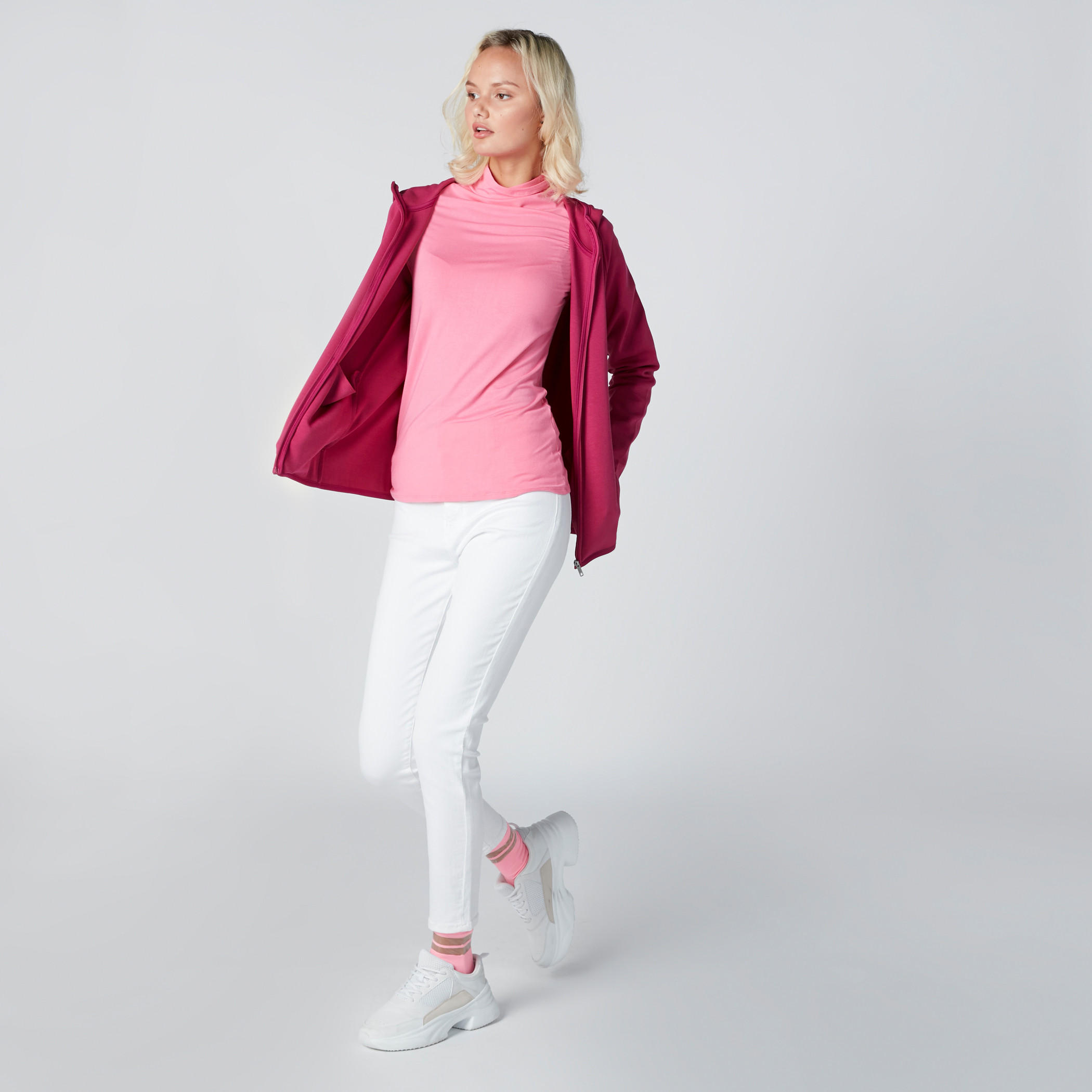 بنطال جينز سكيني بخصر مرتفع-women-clothing-bottoms-jeans-image-3