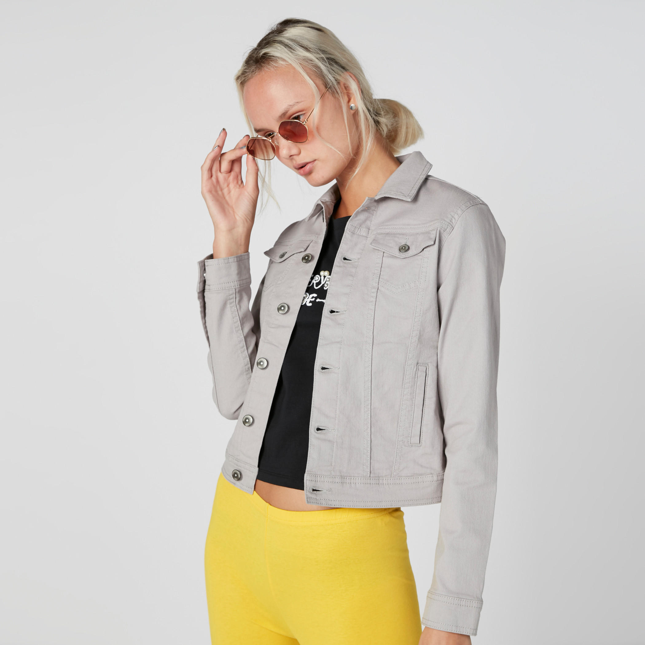 Pocket Detail Denim Jacket with Long Sleeves-women-winterwear-coatsandjackets-jackets-image-4