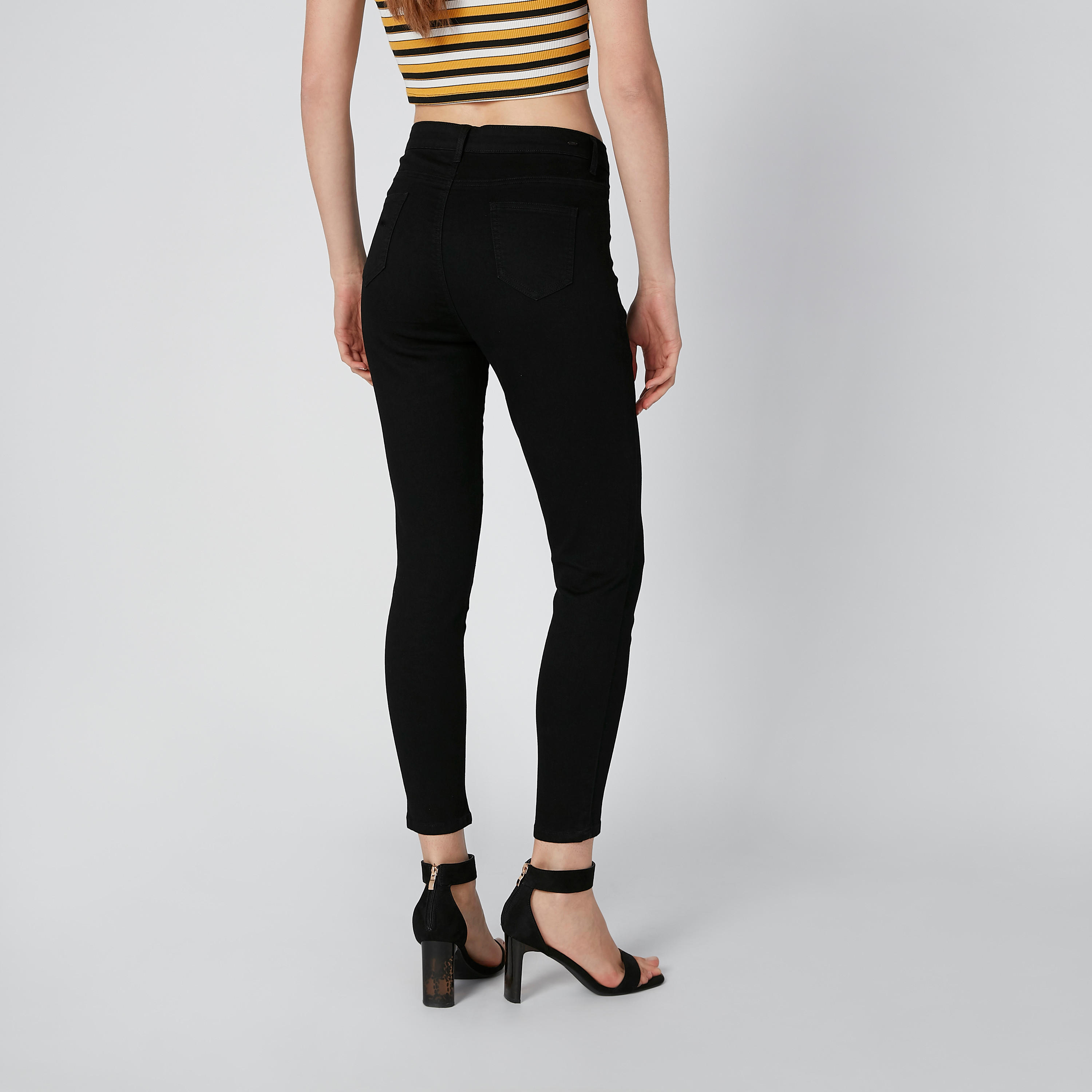 بنطلون جينز مستدام سكيني بخصر مرتفع -women-clothing-bottoms-jeans-image-7