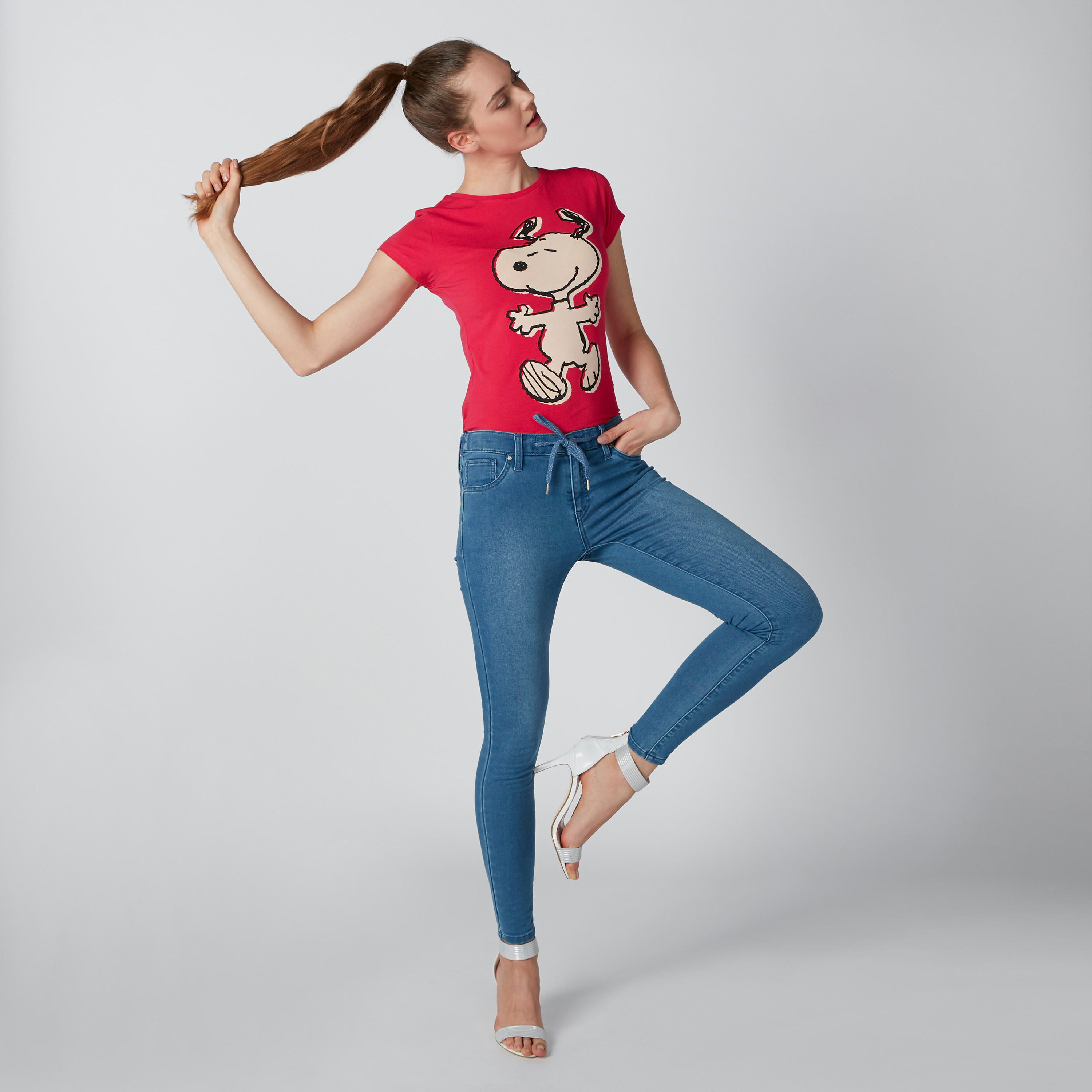 بنطلون مستدام جينز سكيني بخصر منخفض -women-clothing-bottoms-jeans-image-1