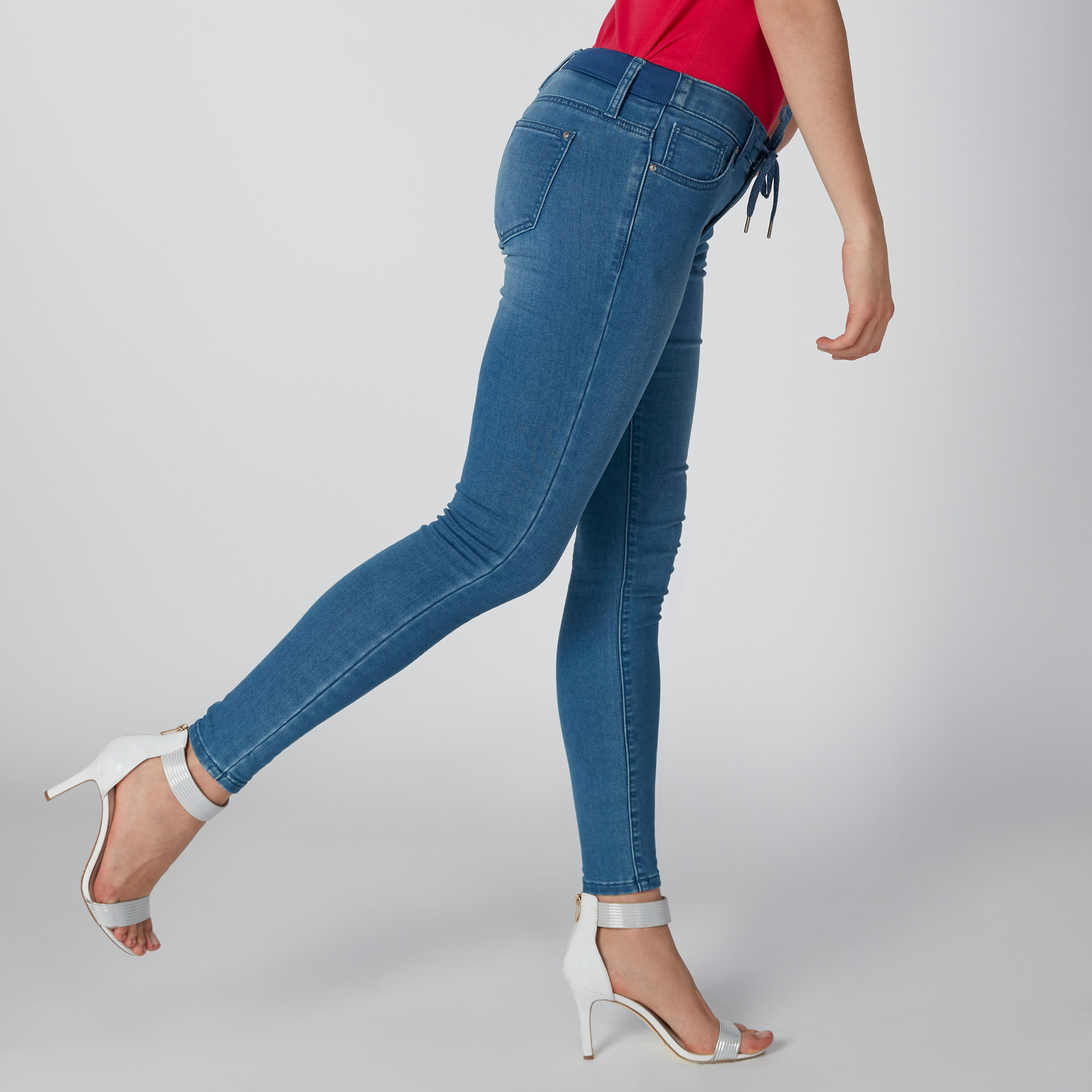 Sustainable Full Length Low Rise Jeans in Skinny Fit-women-clothing-bottoms-jeans-image-4