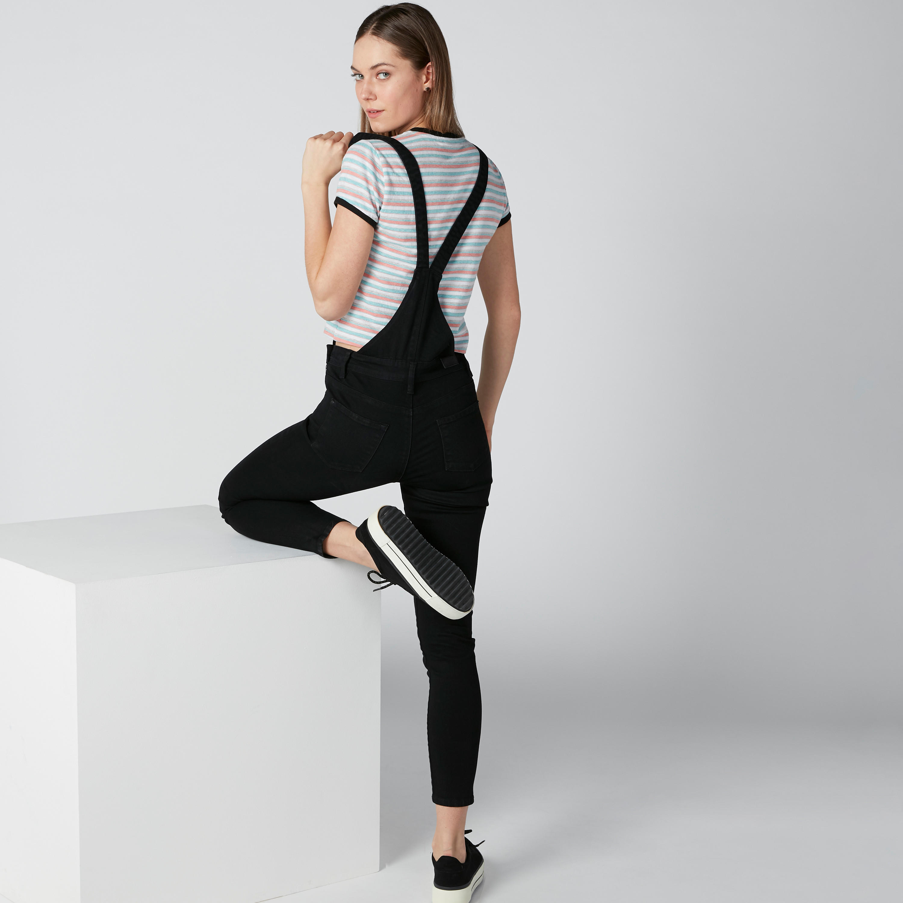 دنغري مستدام دينم سكيني وجيوب -women-clothing-bottoms-jeans-image-1