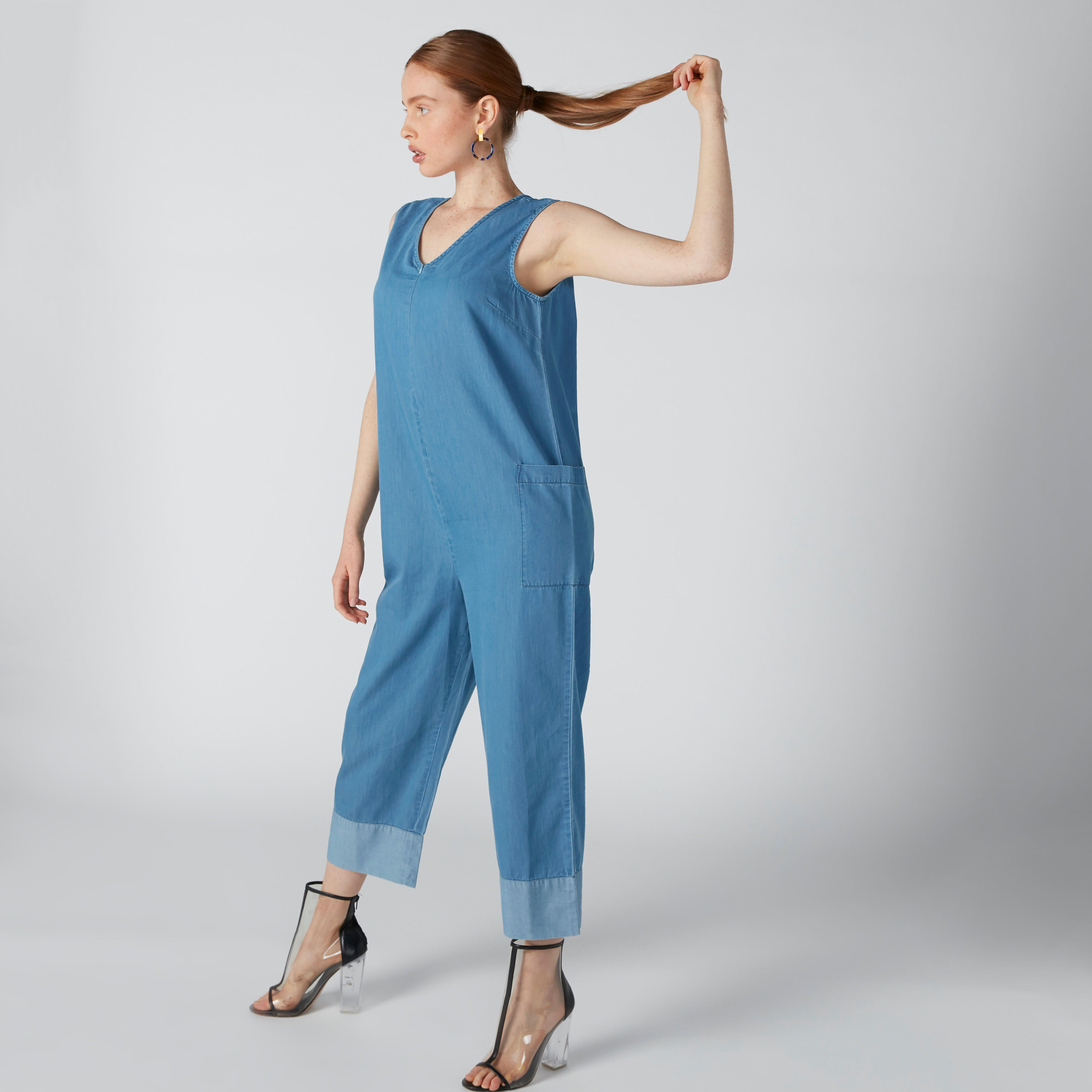 أفرول مستدام دينم دون أكمام بجيوب-women-clothing-jumpsuits-image-4