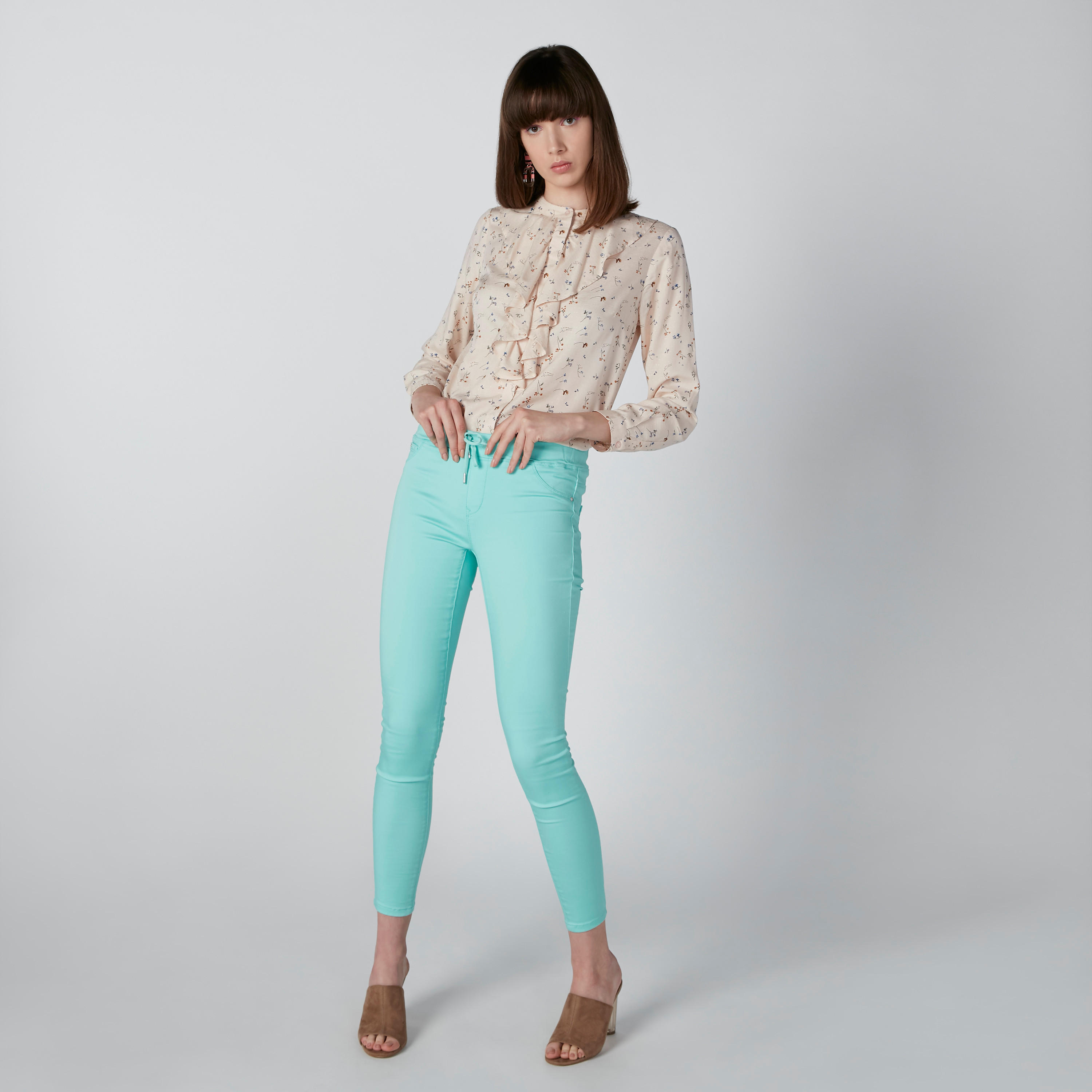 Plain Jeans with Pocket Detail and Drawstring Closure-women-clothing-bottoms-jeans-image-5