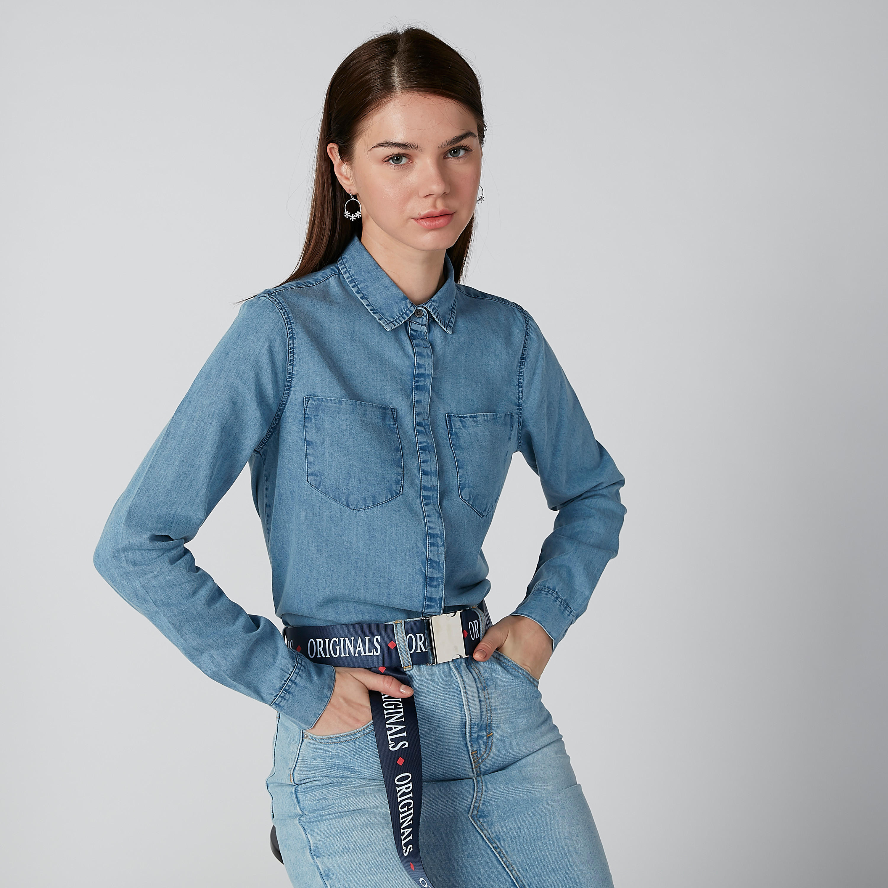 قميص دينم بأكمام طويلة وجيوب-women-clothing-shirtsandblouses-shirts-image-3